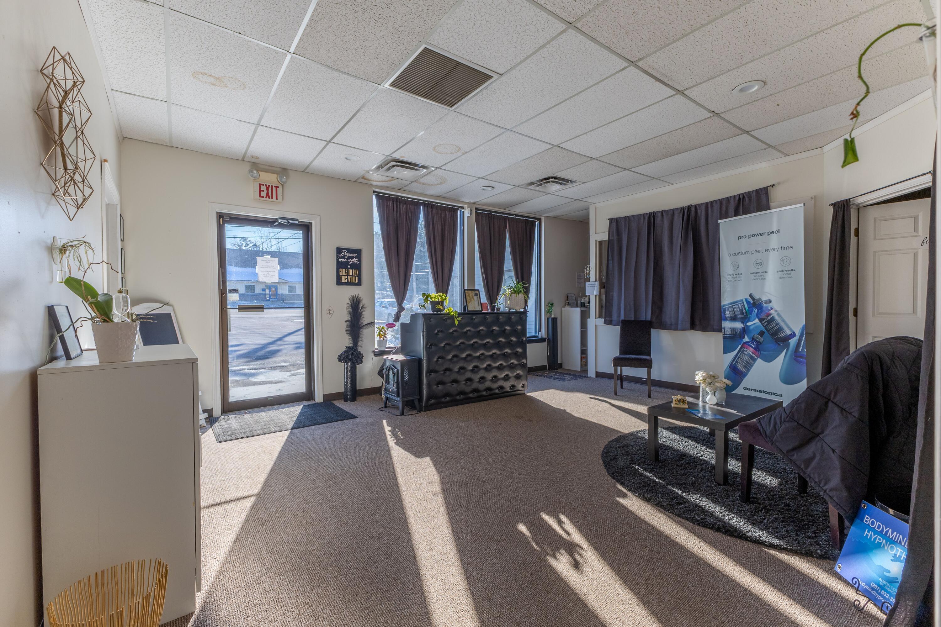 main property photo 39