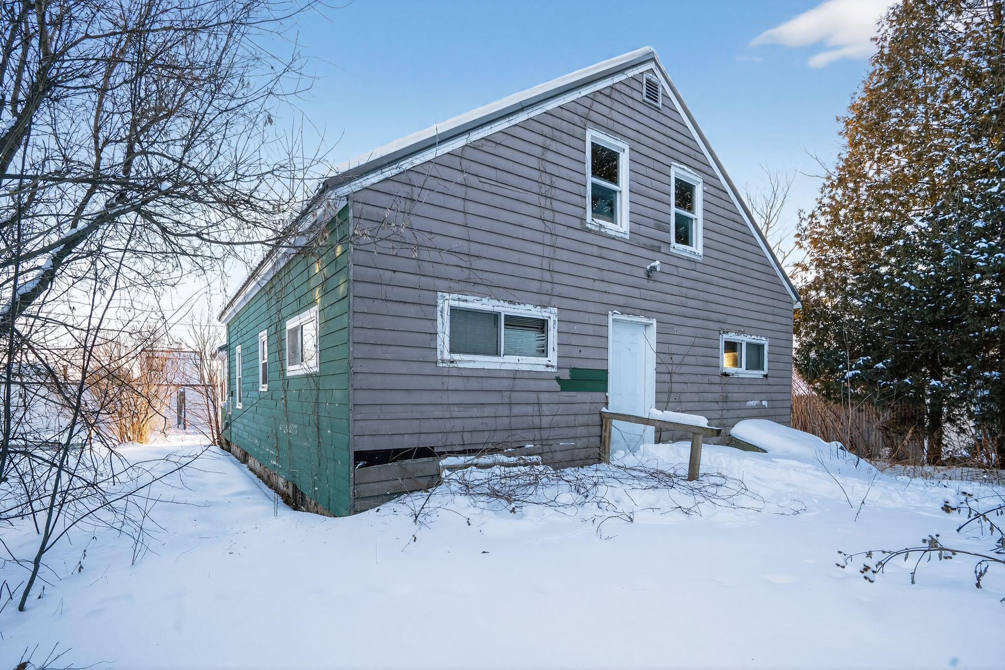 main property photo 18