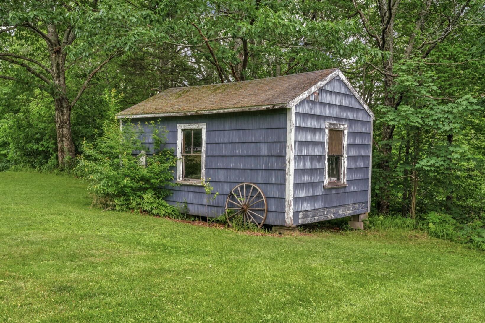main property photo 47