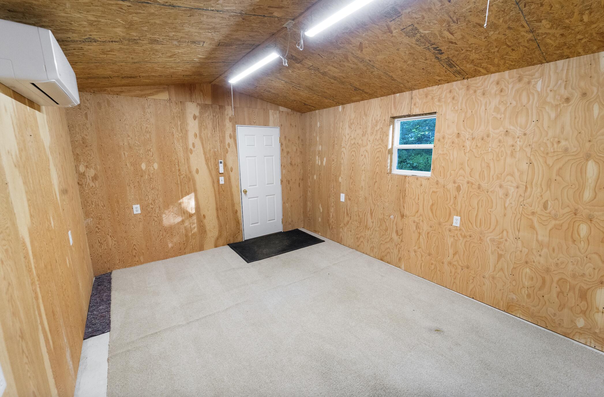 main property photo 59