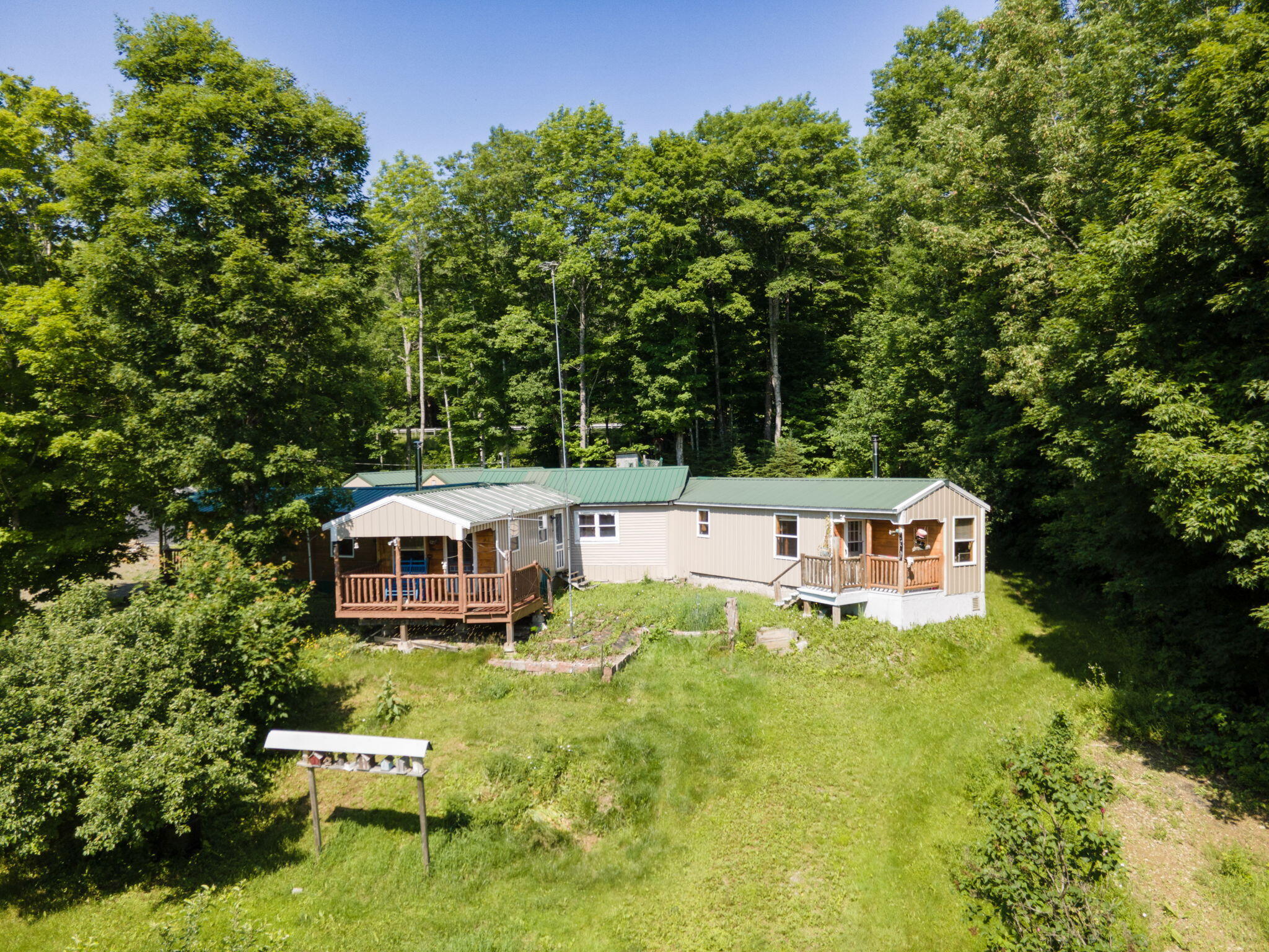 main property photo 33