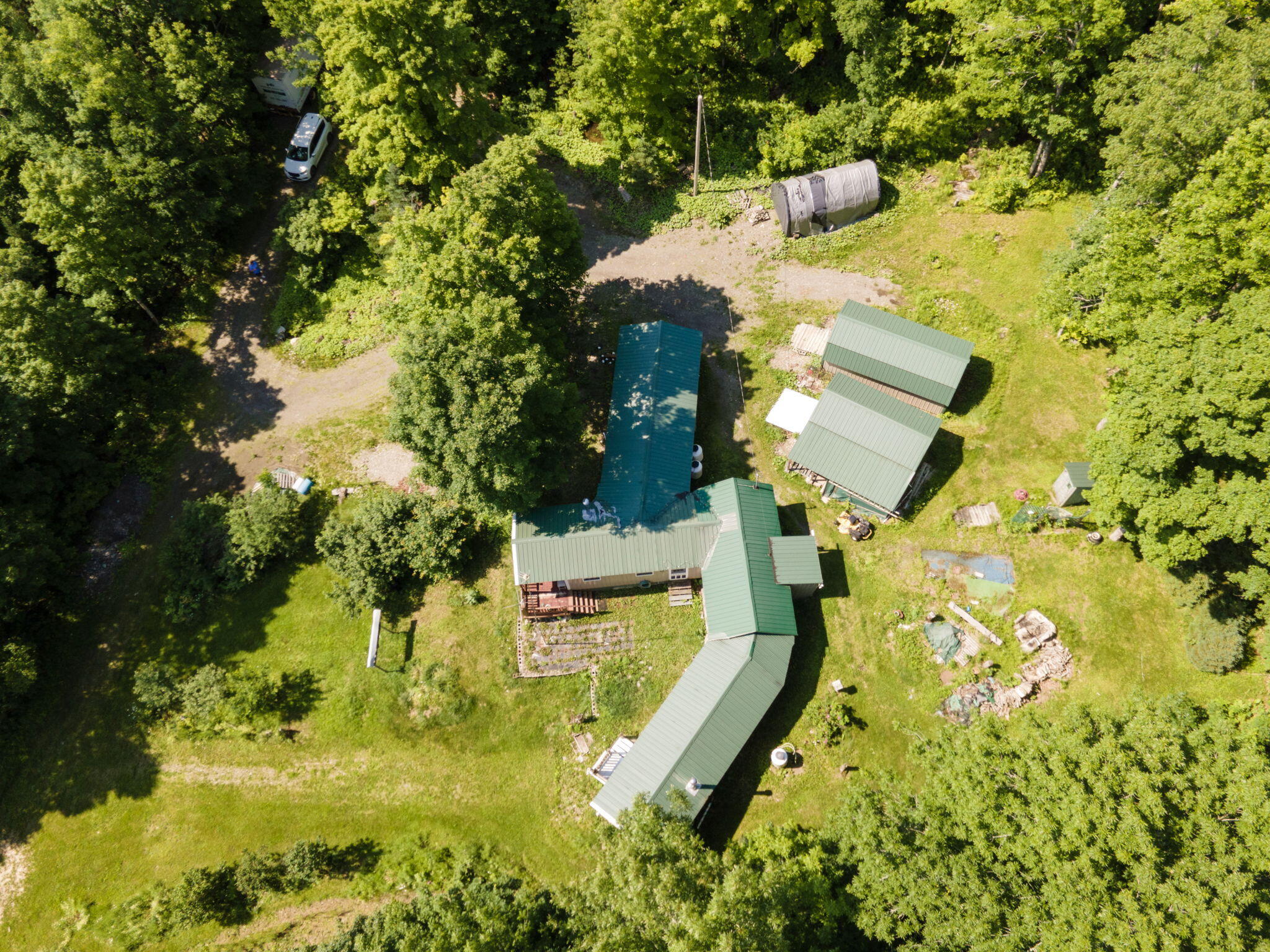 main property photo 45