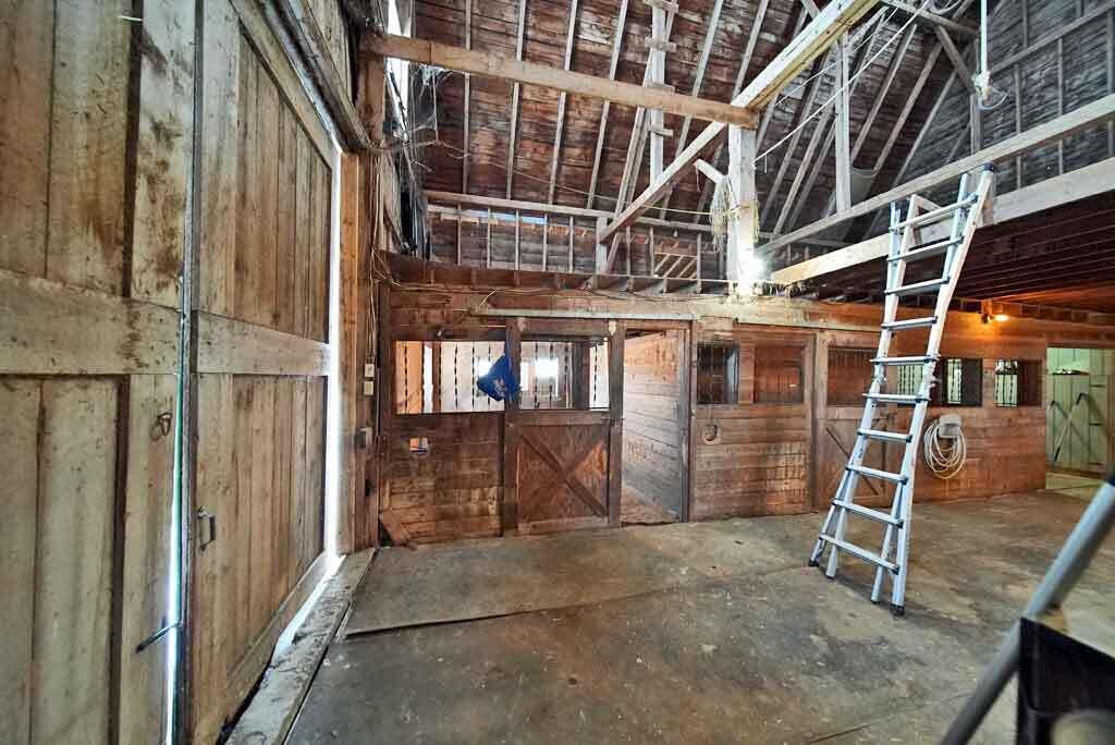 main property photo 72