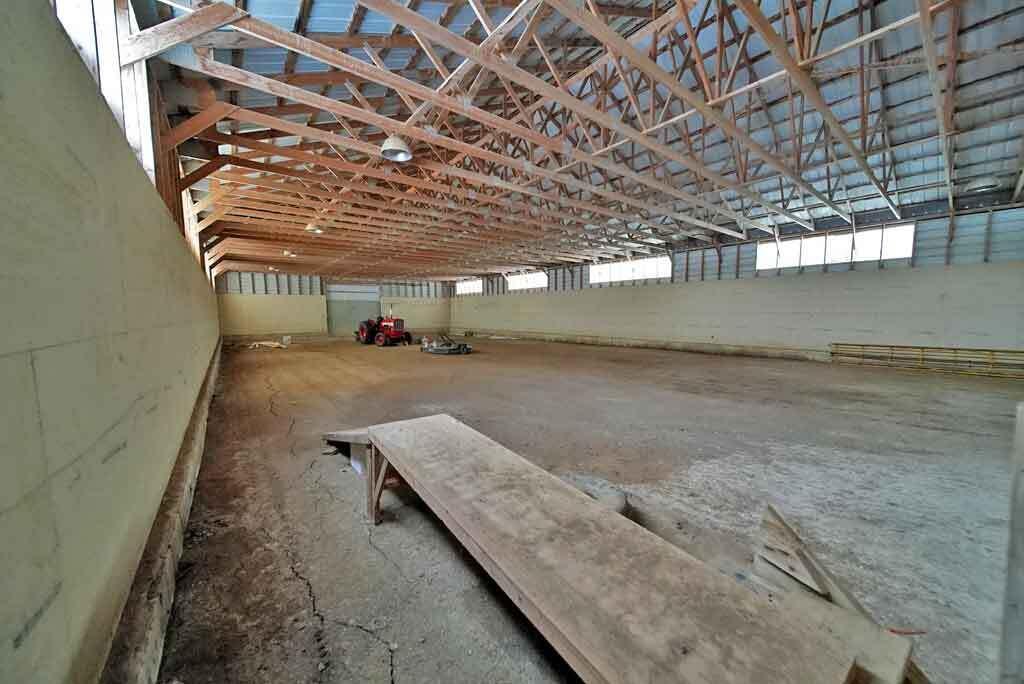 main property photo 79