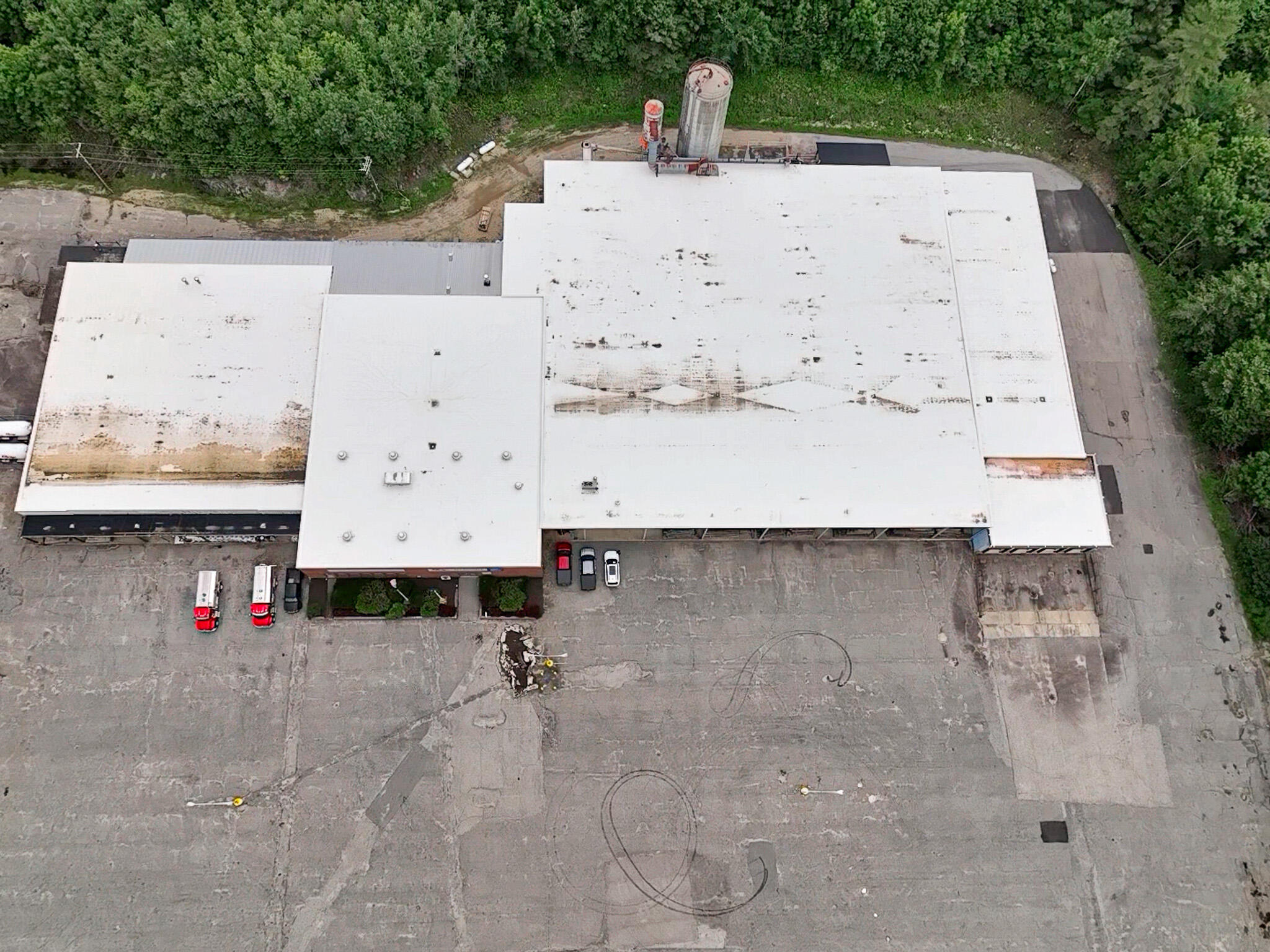 main property photo 12