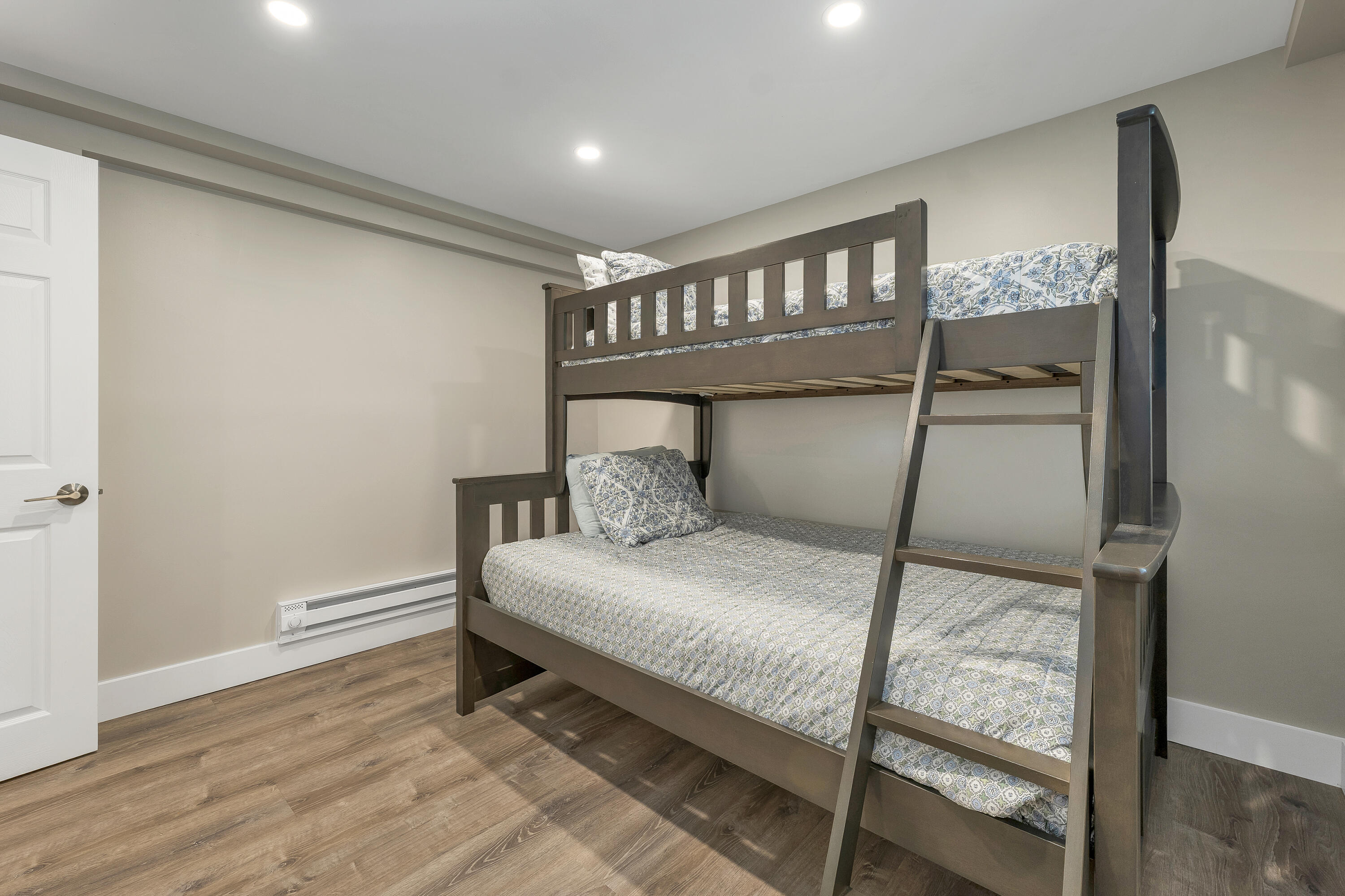 main property photo 71