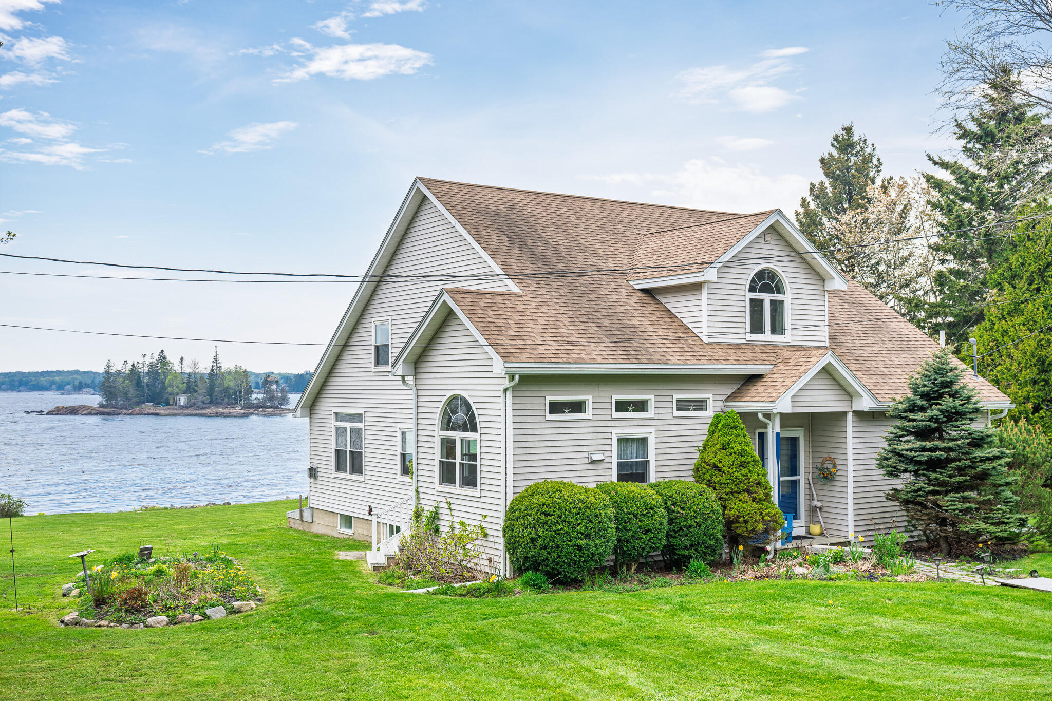 main property photo 60