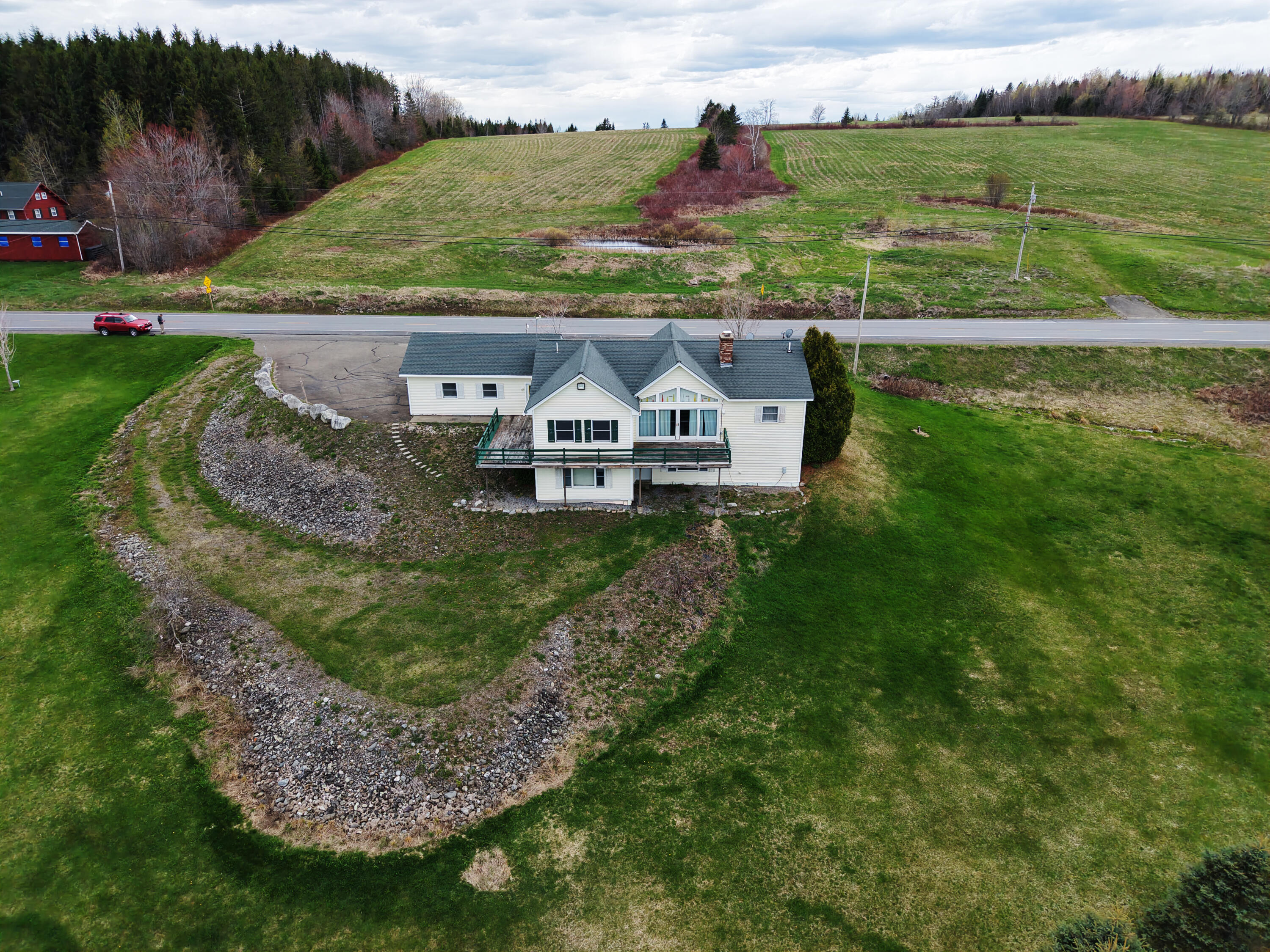 main property photo 4