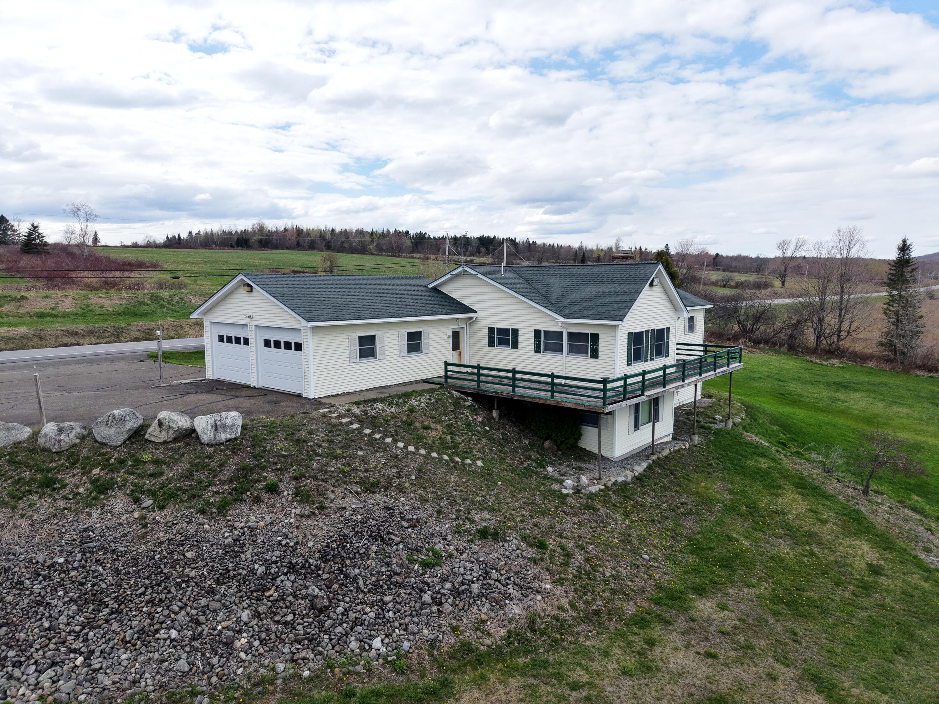 main property photo 48