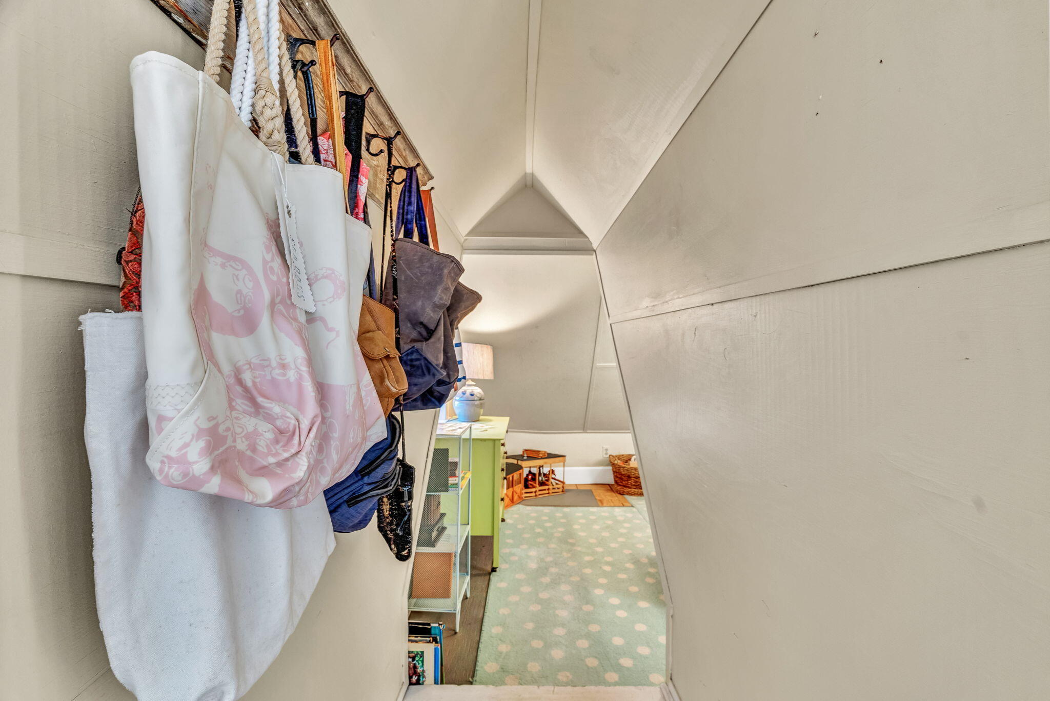 main property photo 45