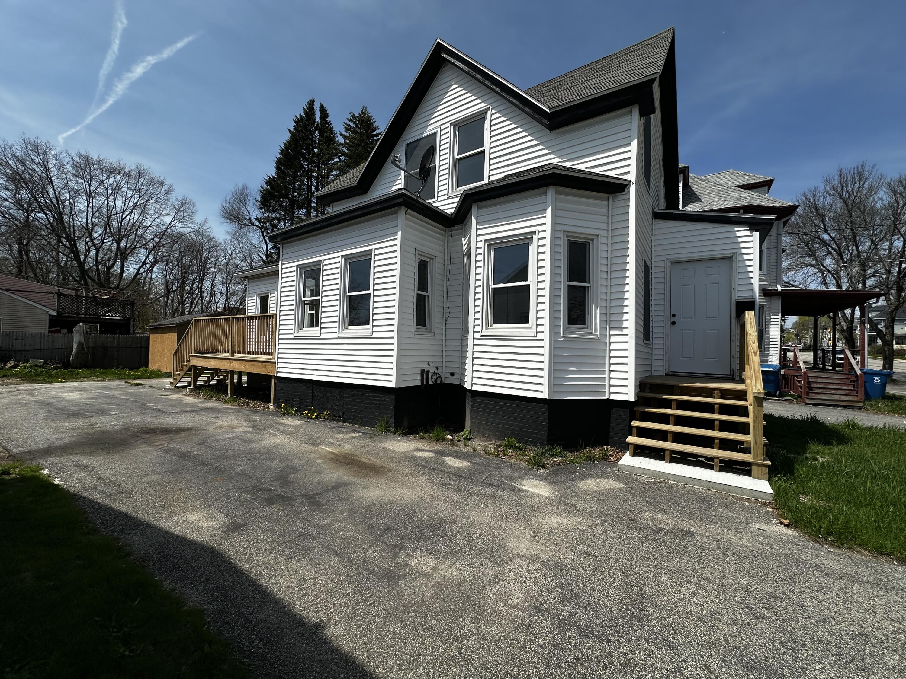 main property photo 44