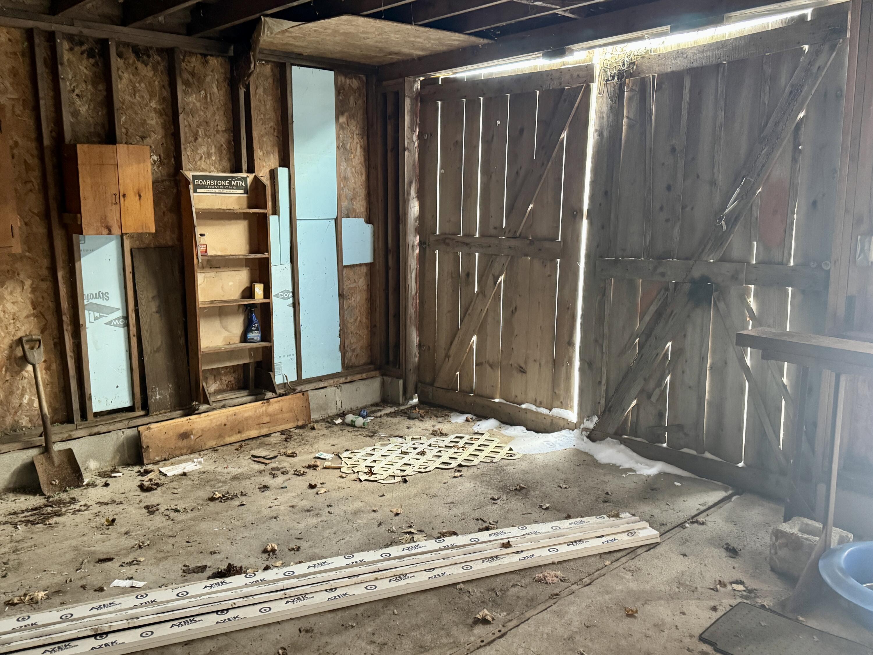 main property photo 64