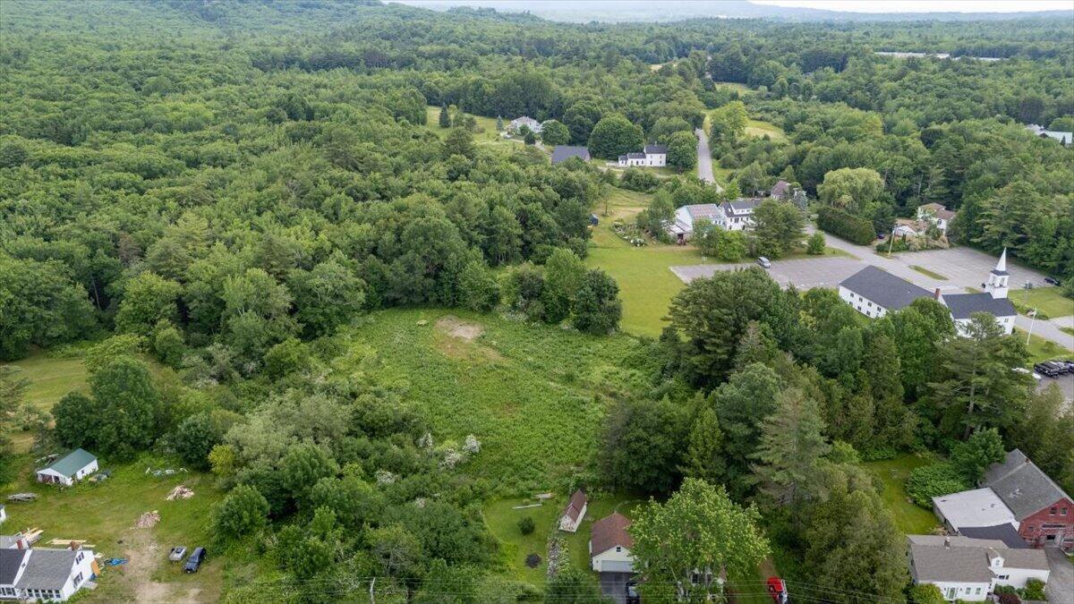main property photo 37