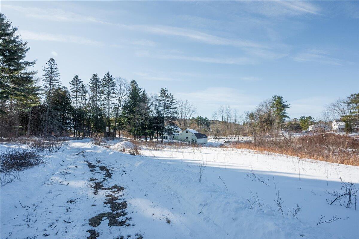 main property photo 81