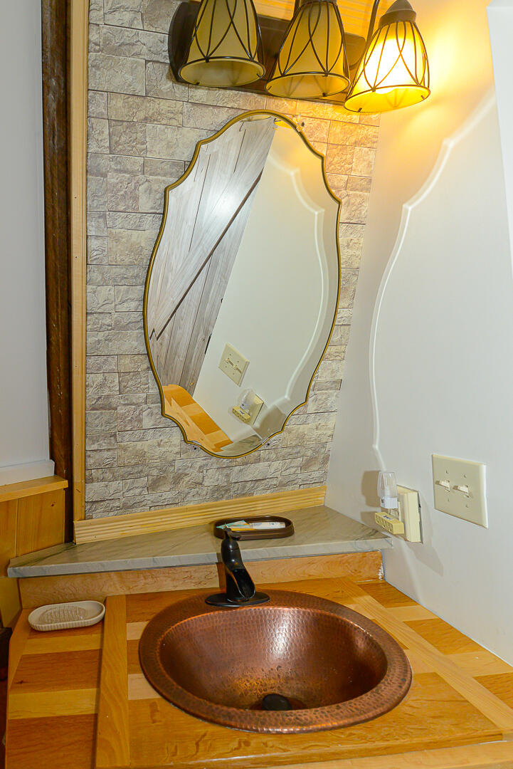 main property photo 59