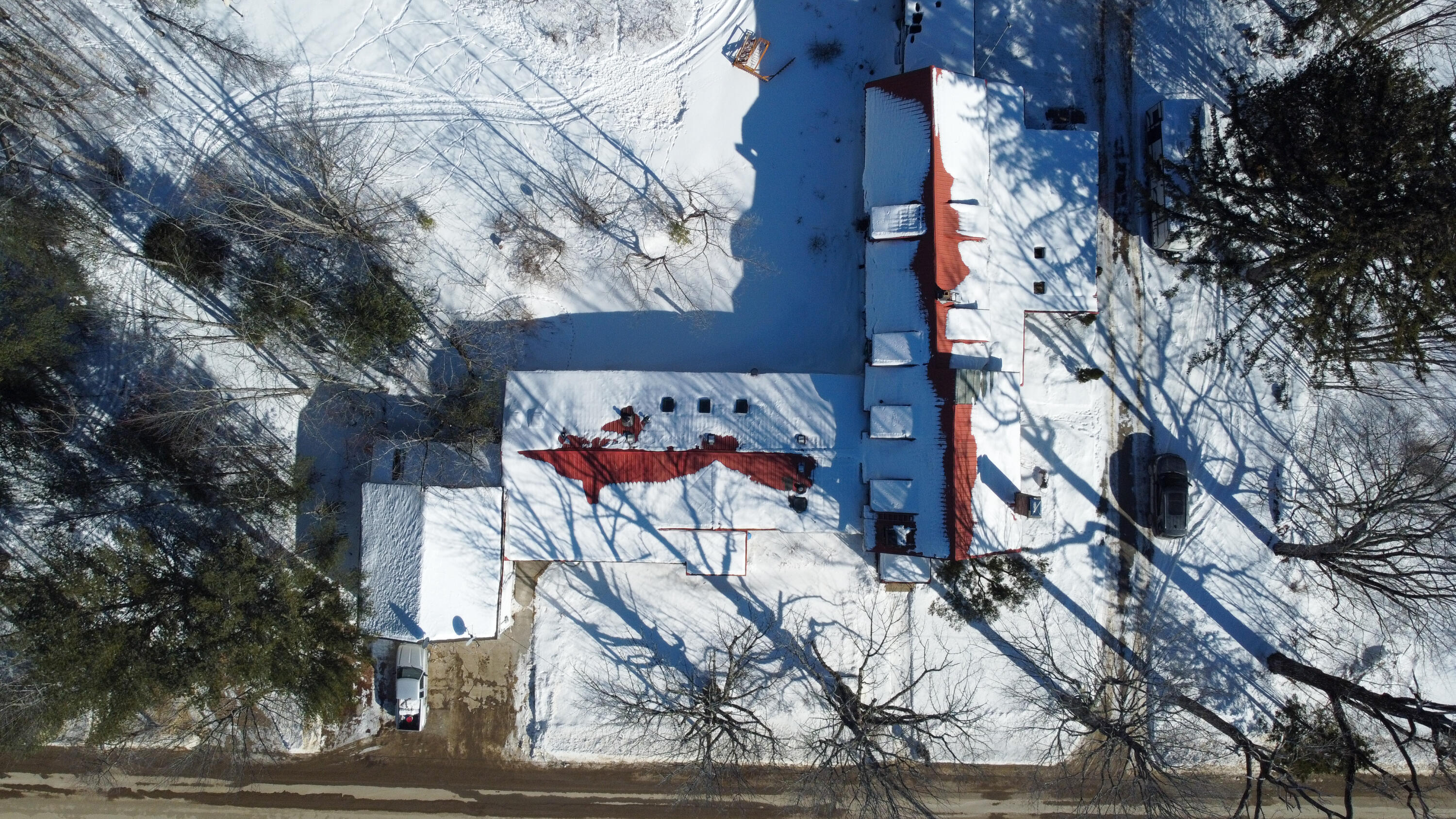main property photo 13