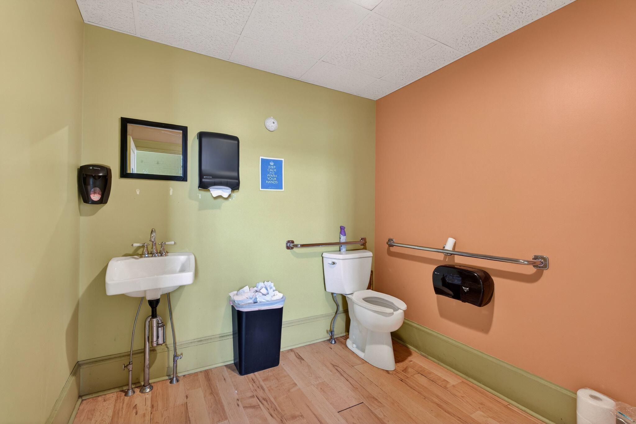 main property photo 20