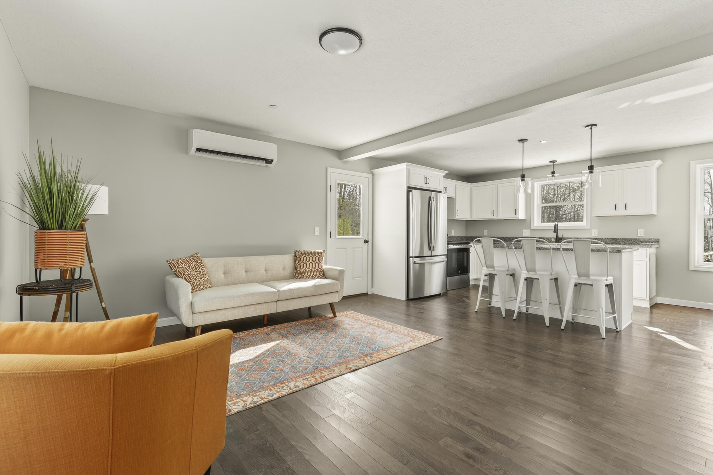 property viewer photo 1