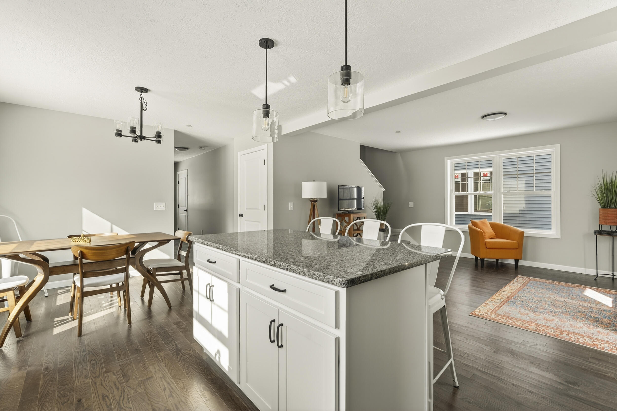property viewer photo 15