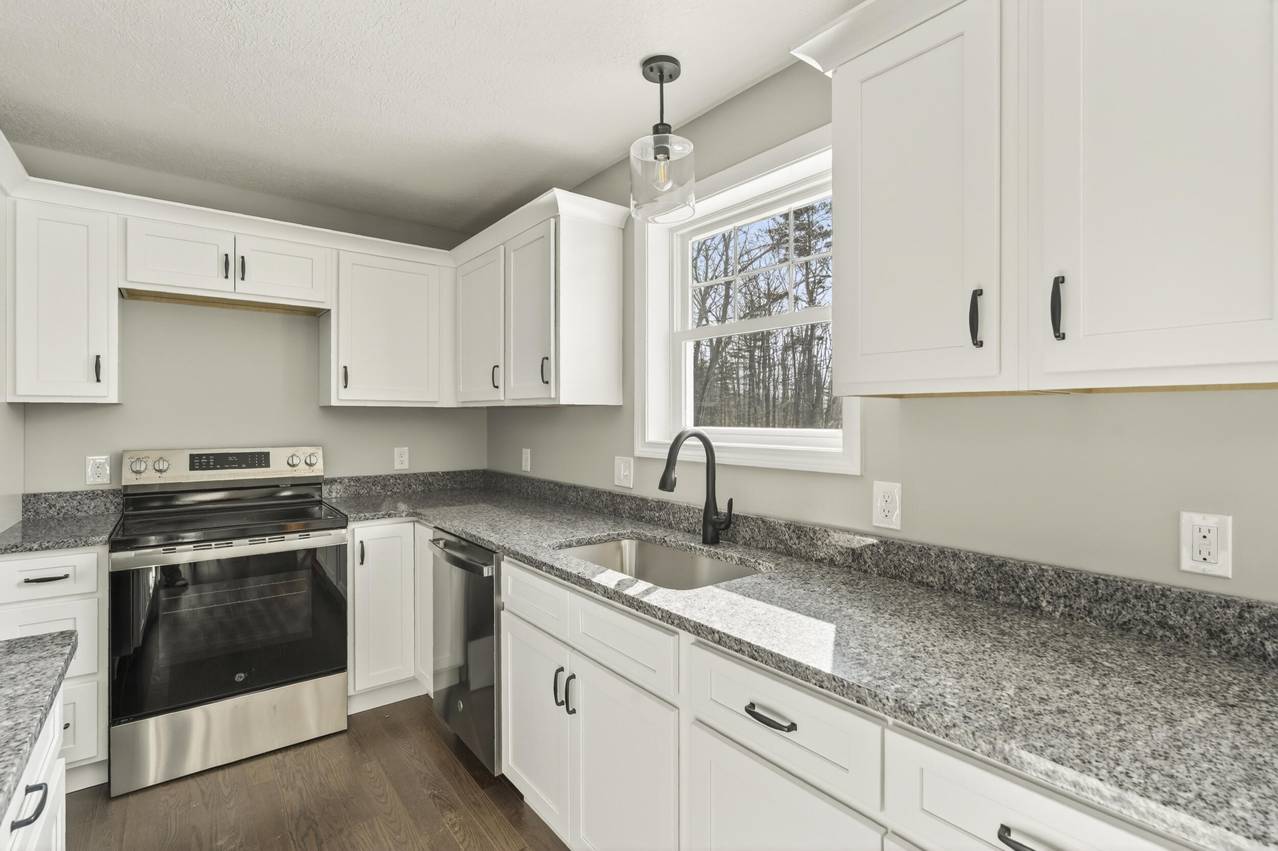 property viewer photo 16