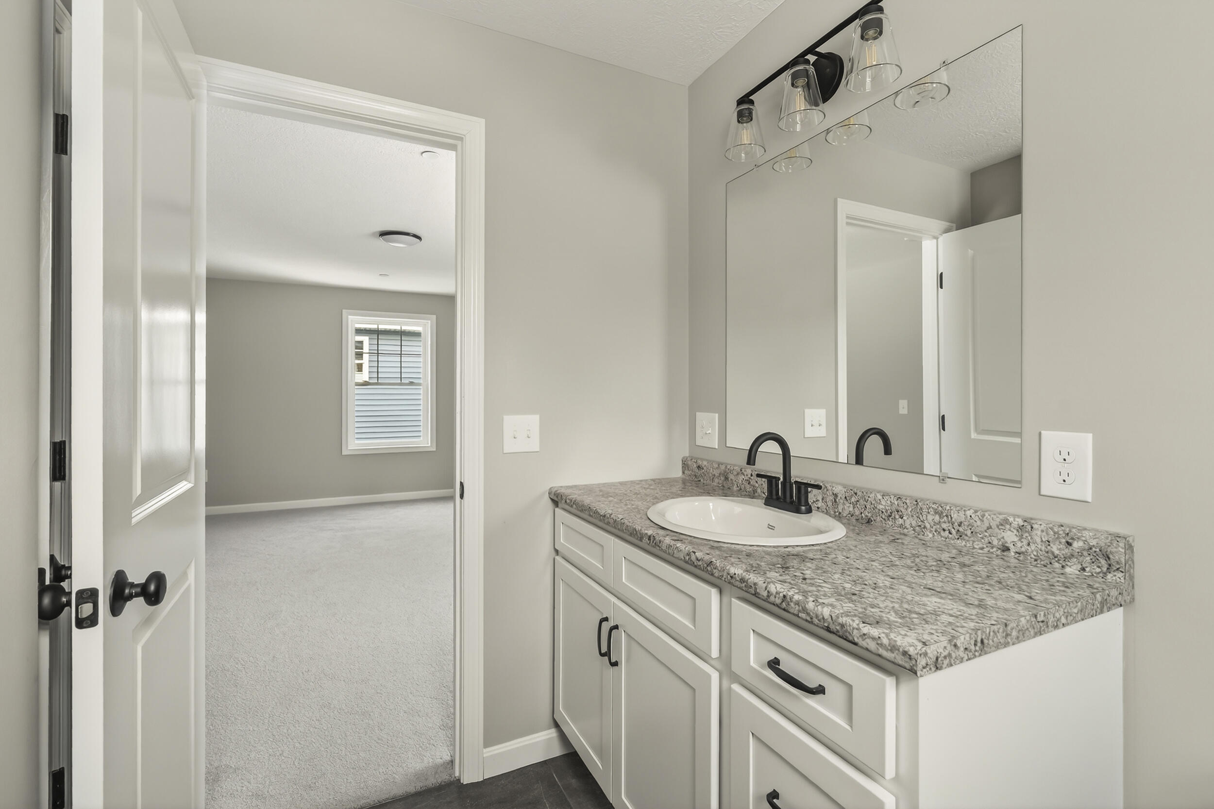 property viewer photo 31