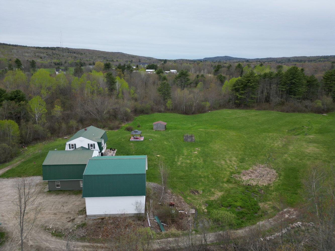 main property photo 9