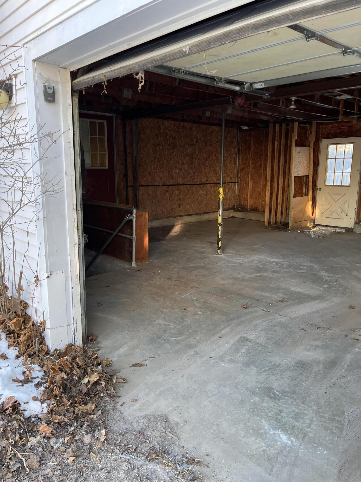 main property photo 48