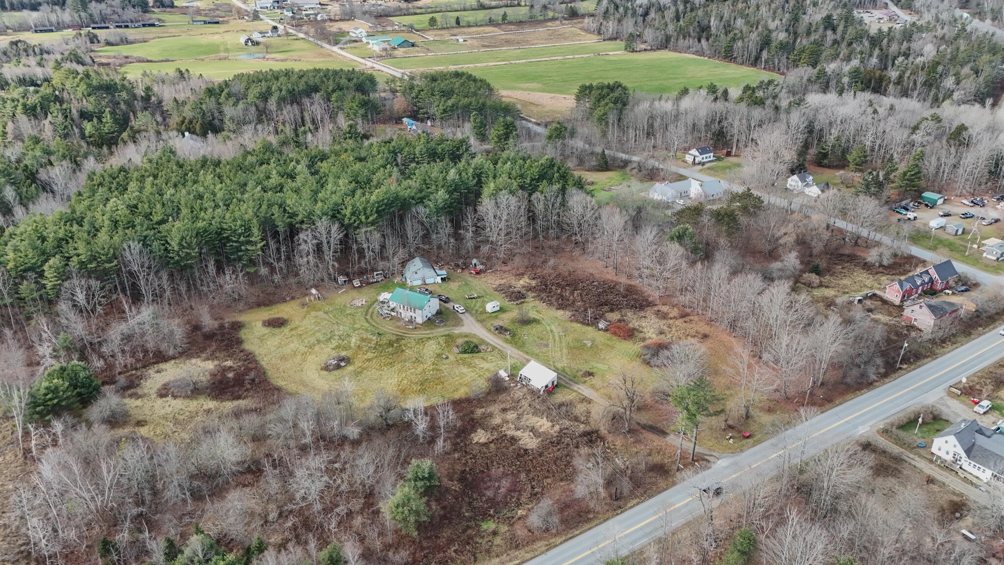 main property photo 28