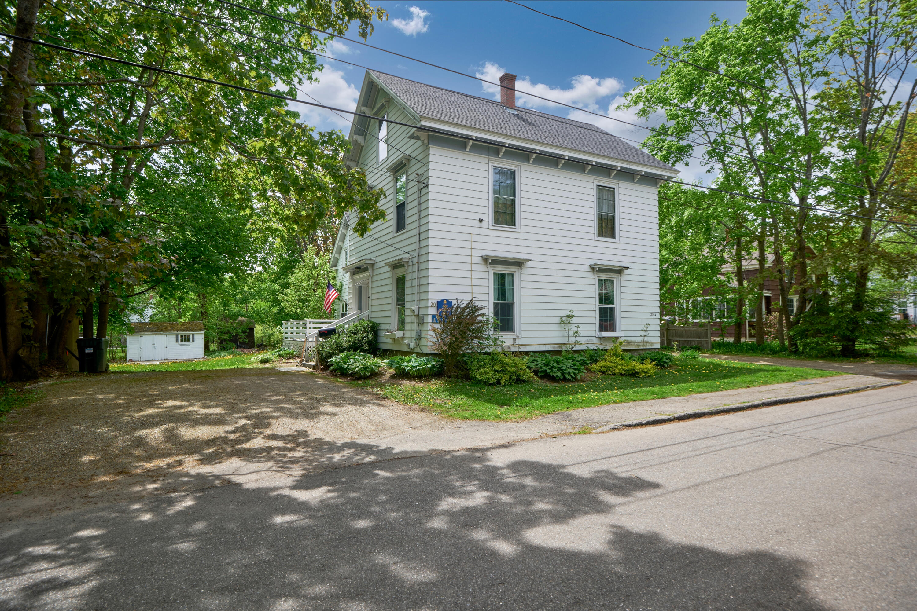 main property photo 8