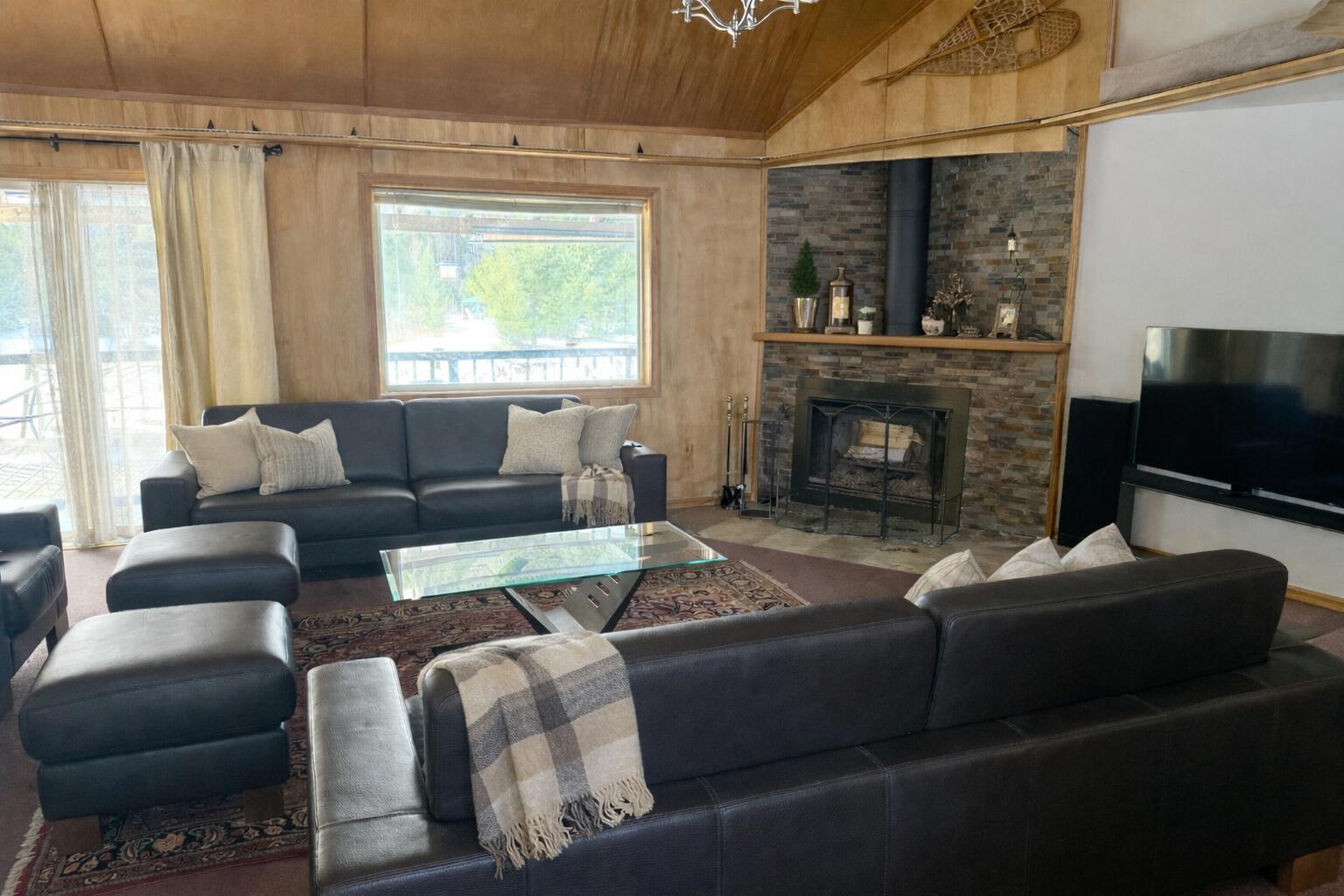 main property photo 64