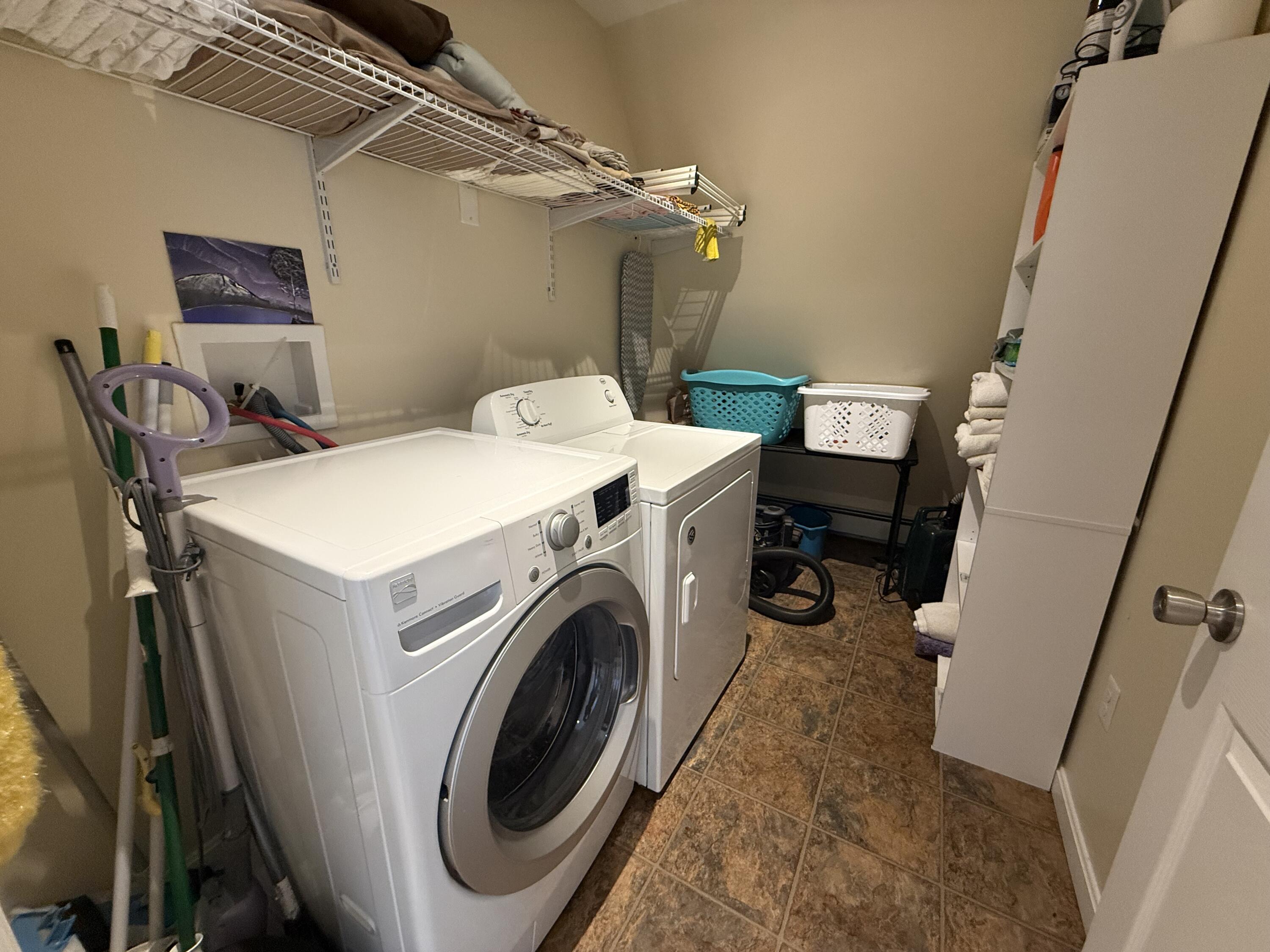 main property photo 83