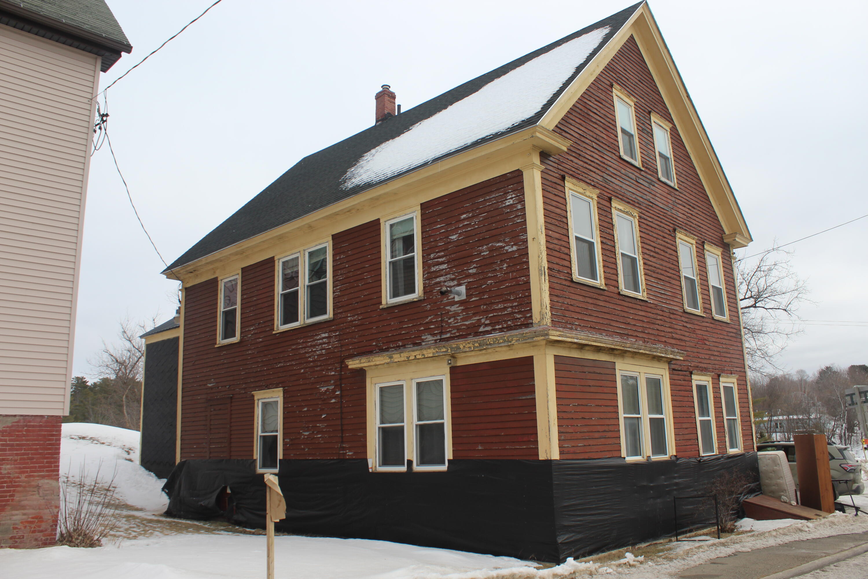 main property photo 30