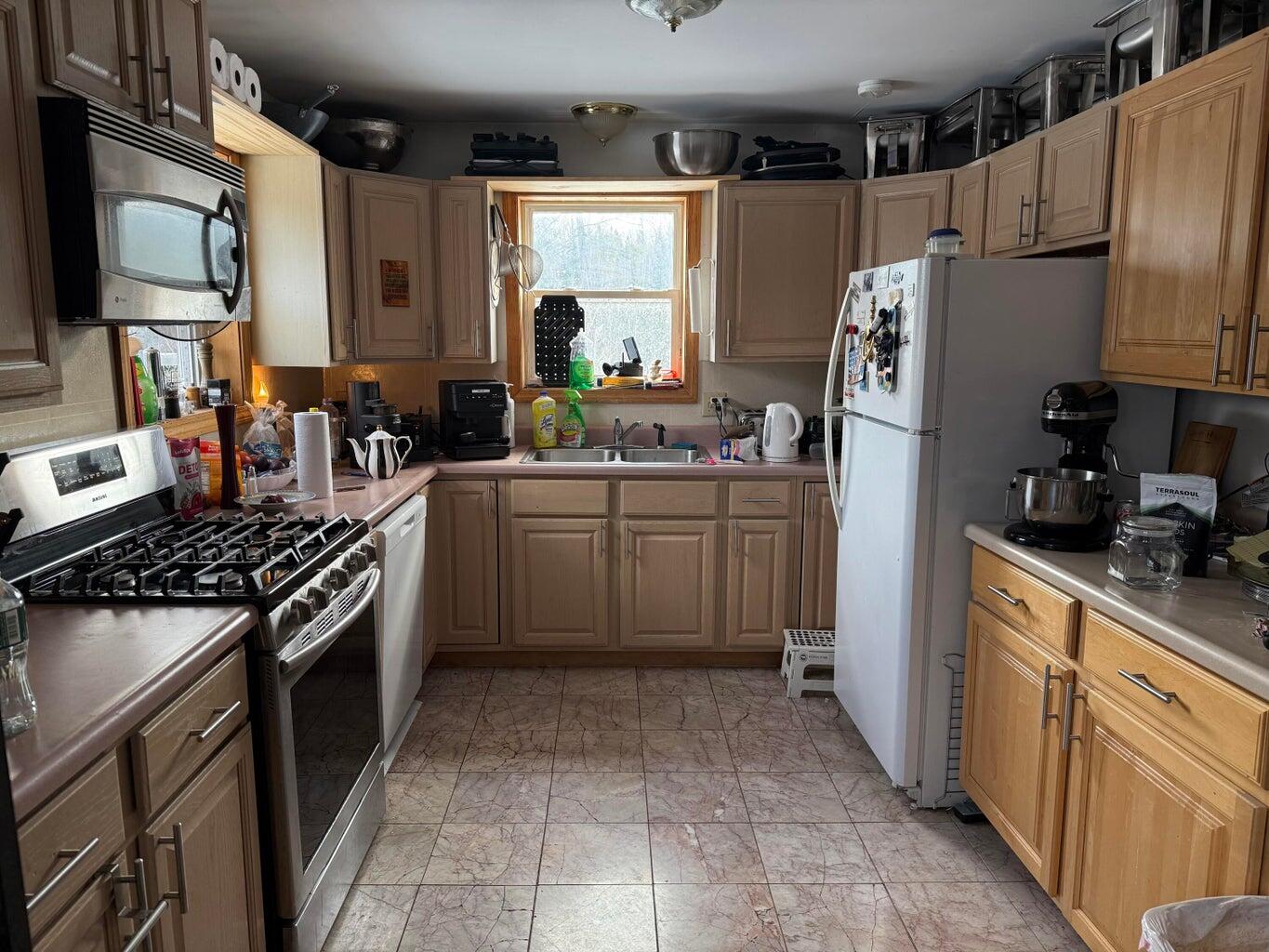 main property photo 65