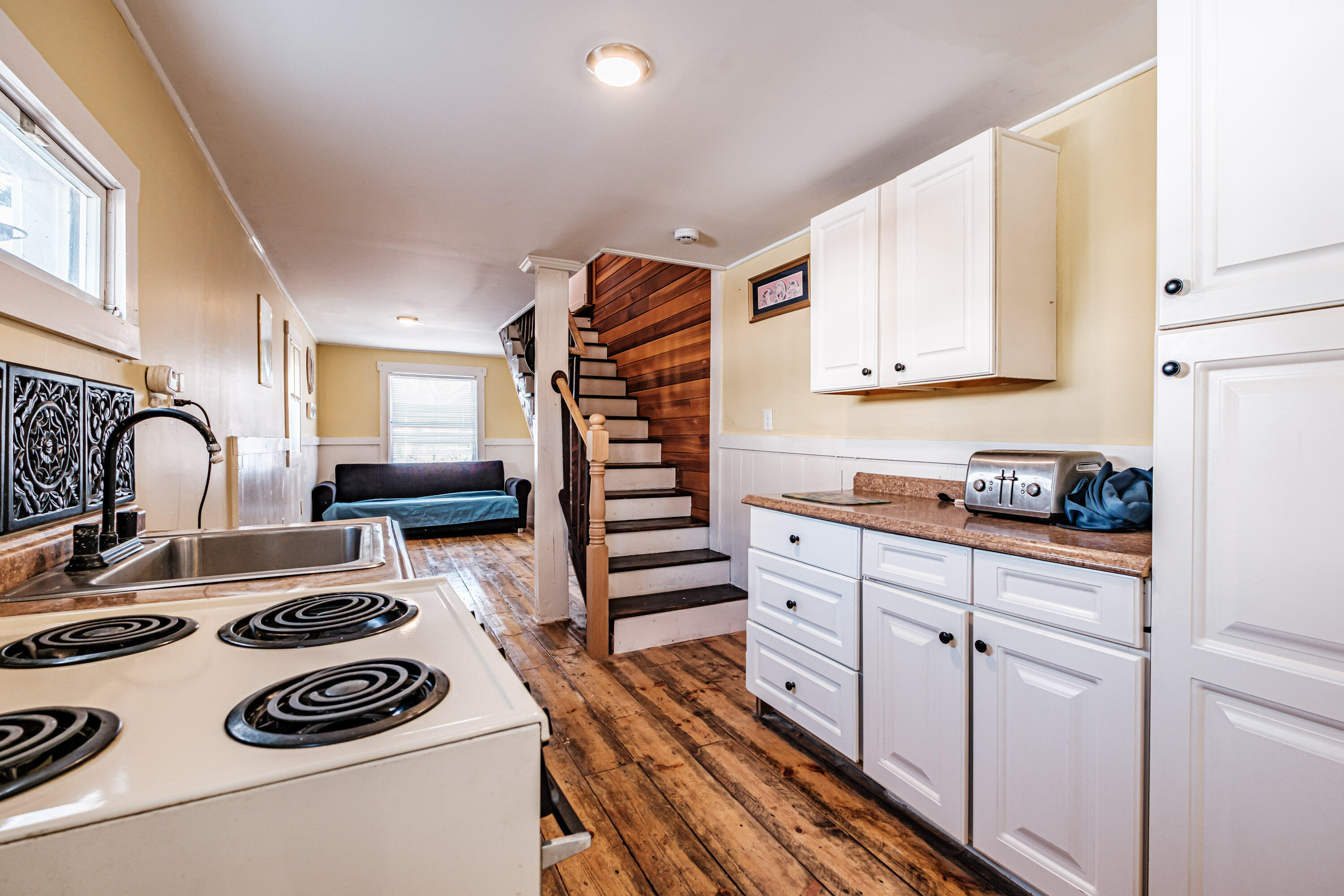 main property photo 78
