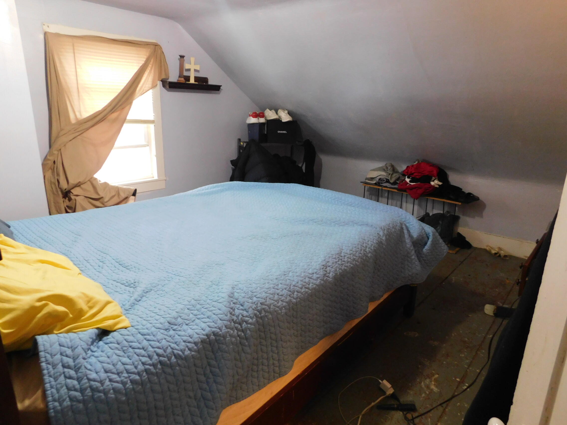 main property photo 18