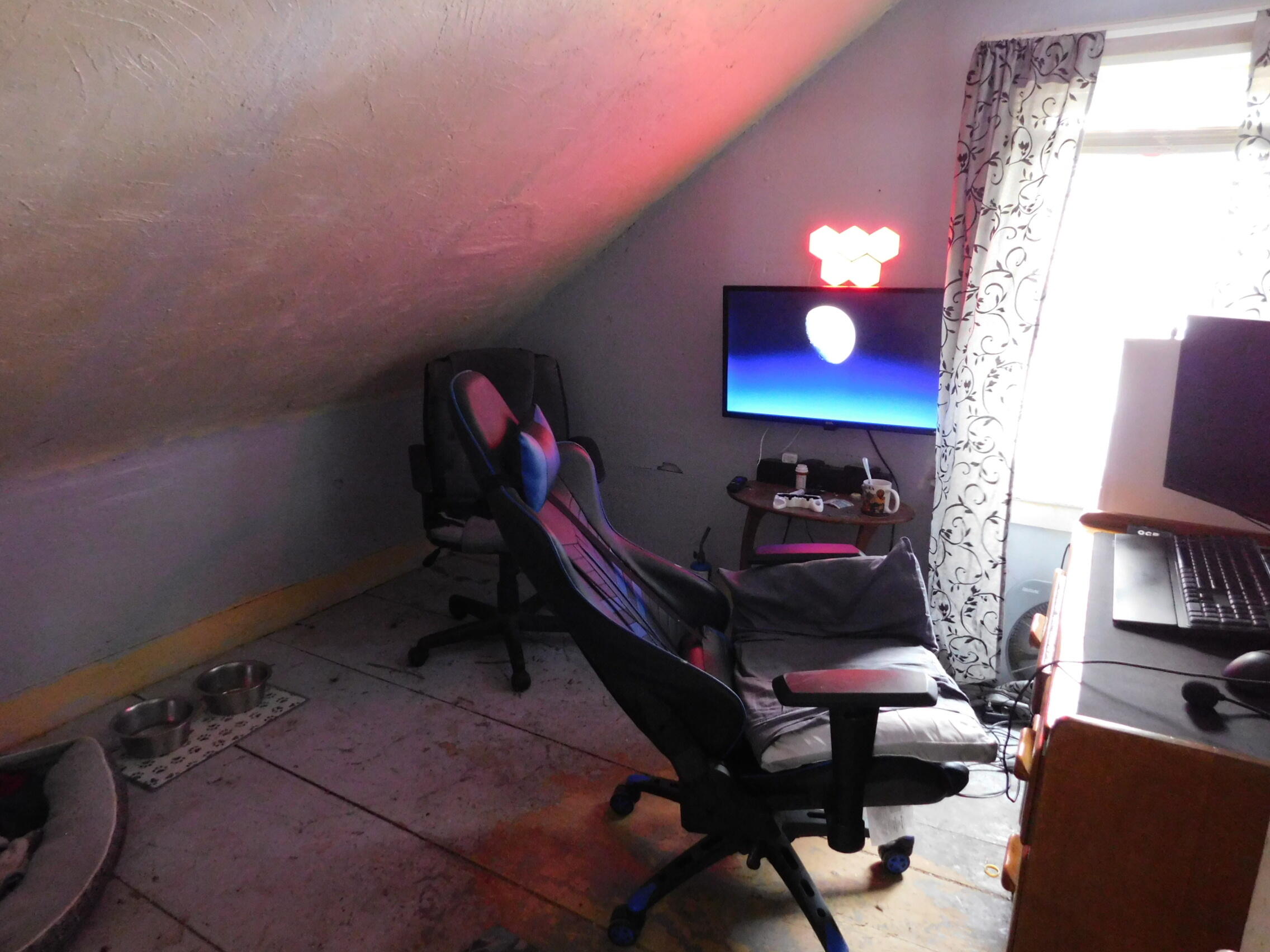 main property photo 19