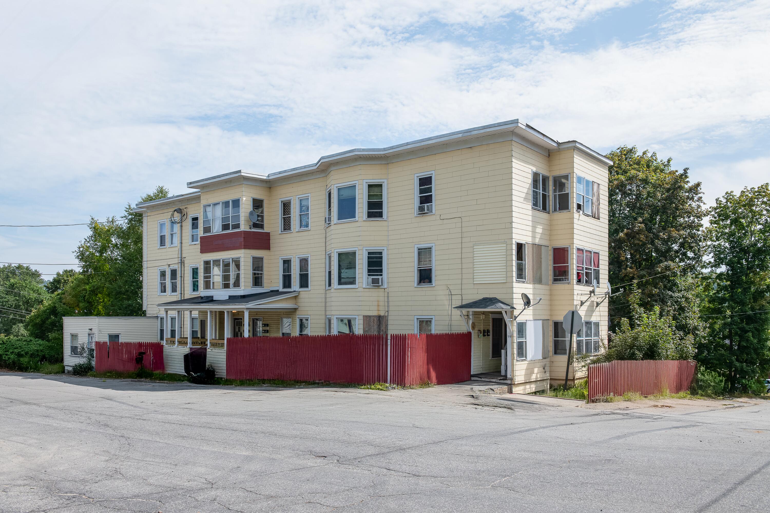 main property photo 3