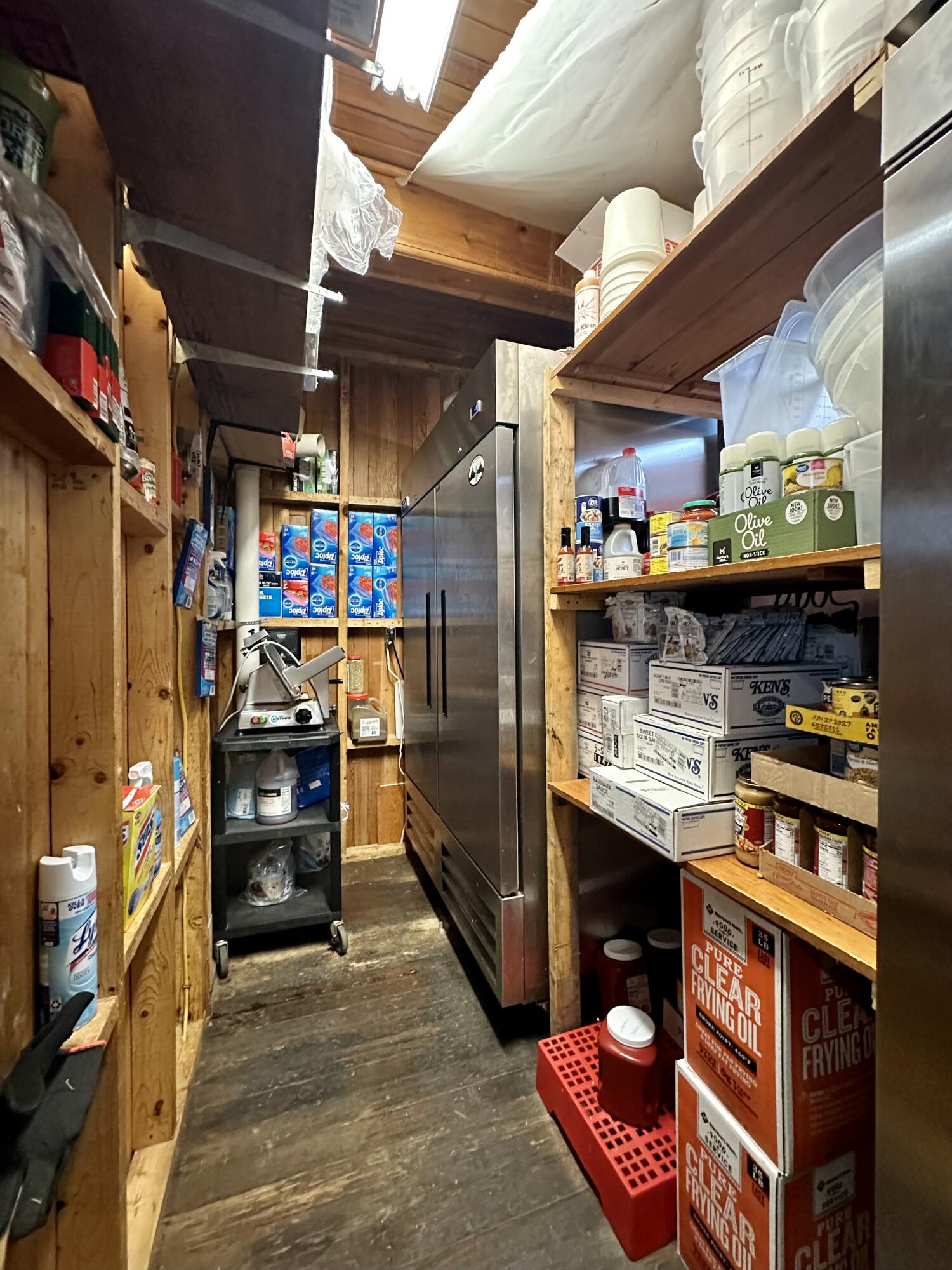 main property photo 30