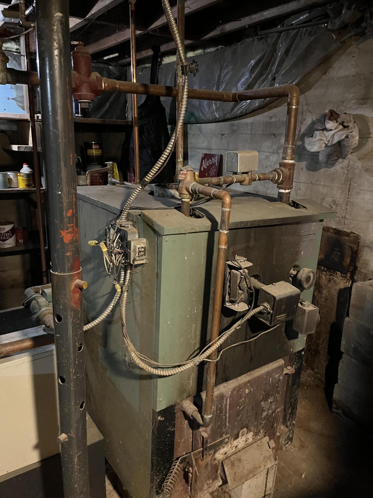 main property photo 24