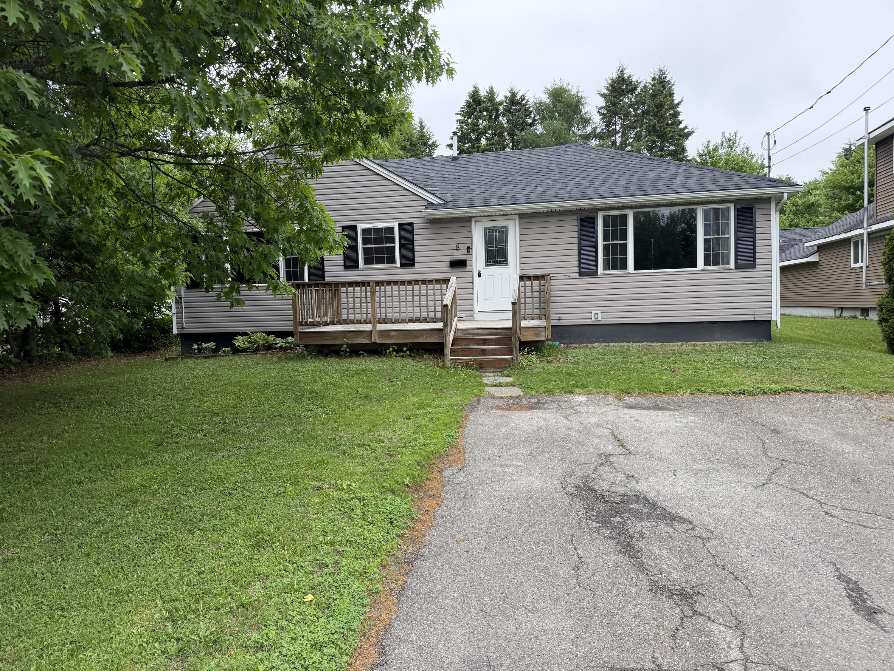 main property photo 29