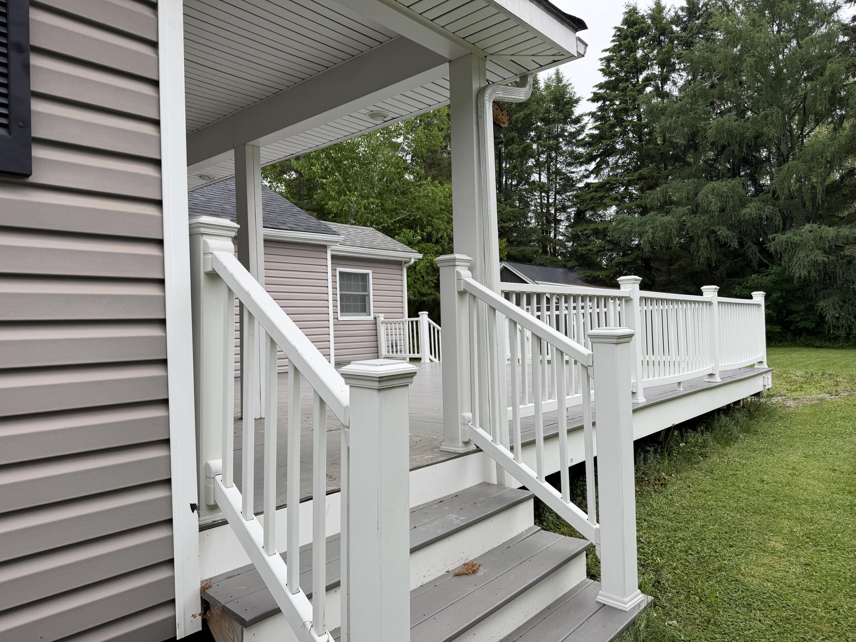 main property photo 31