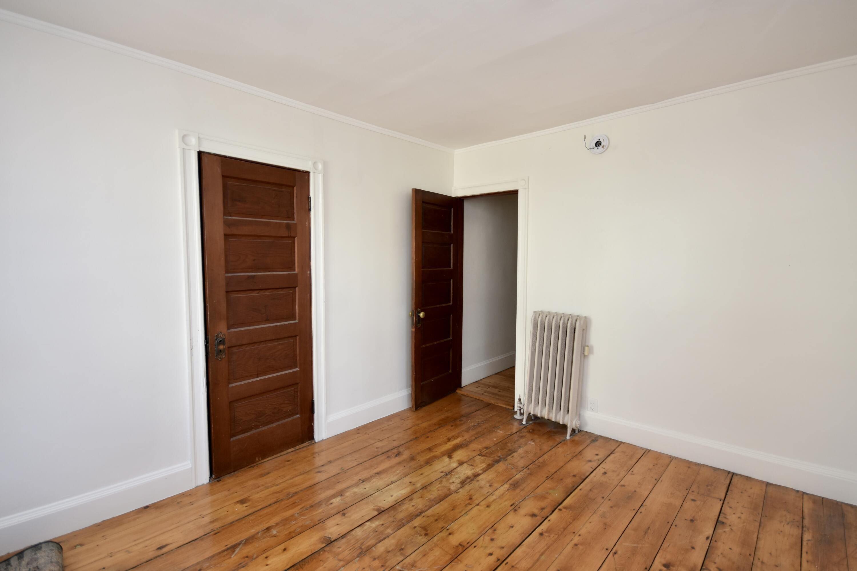 property viewer photo 12