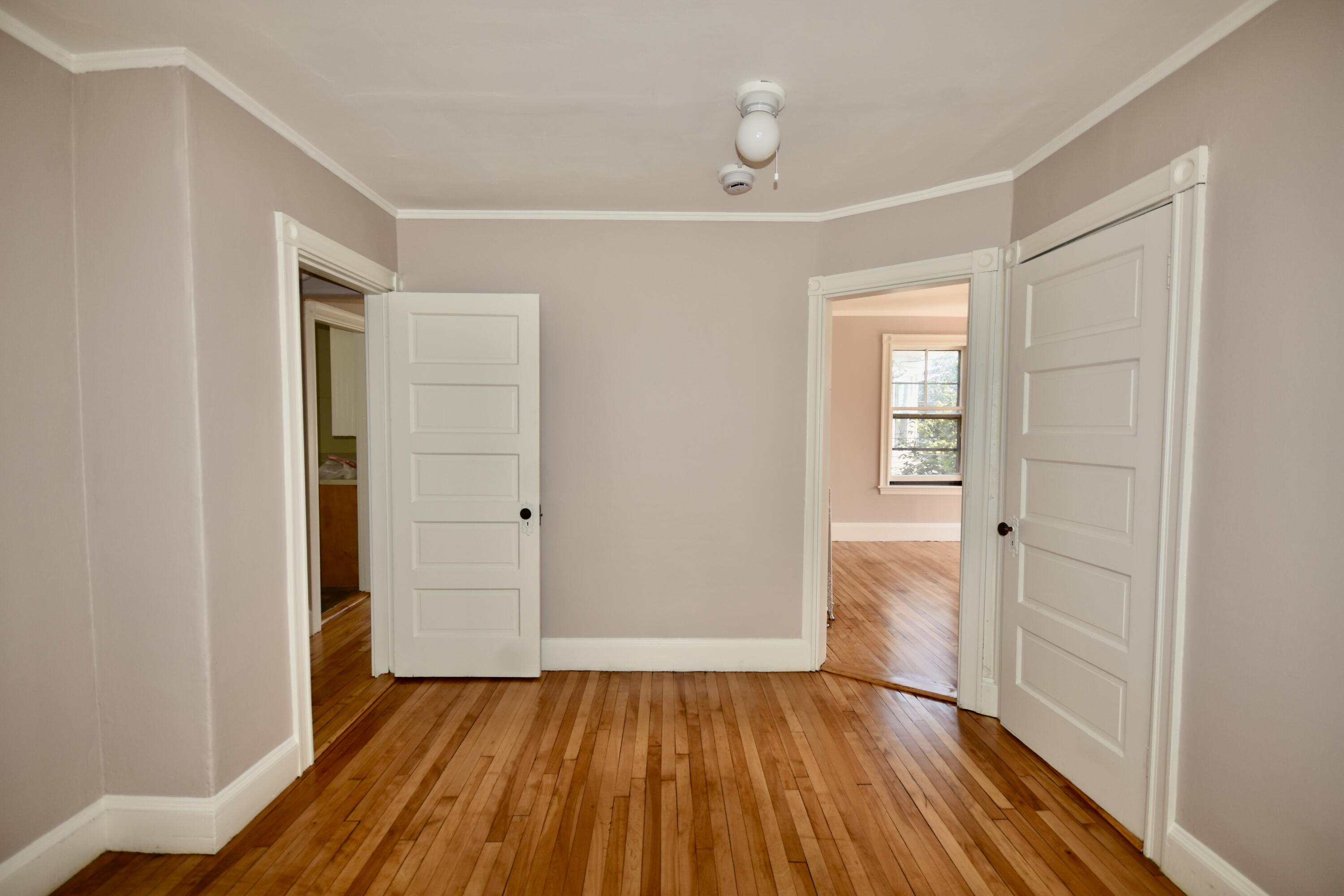 property viewer photo 29