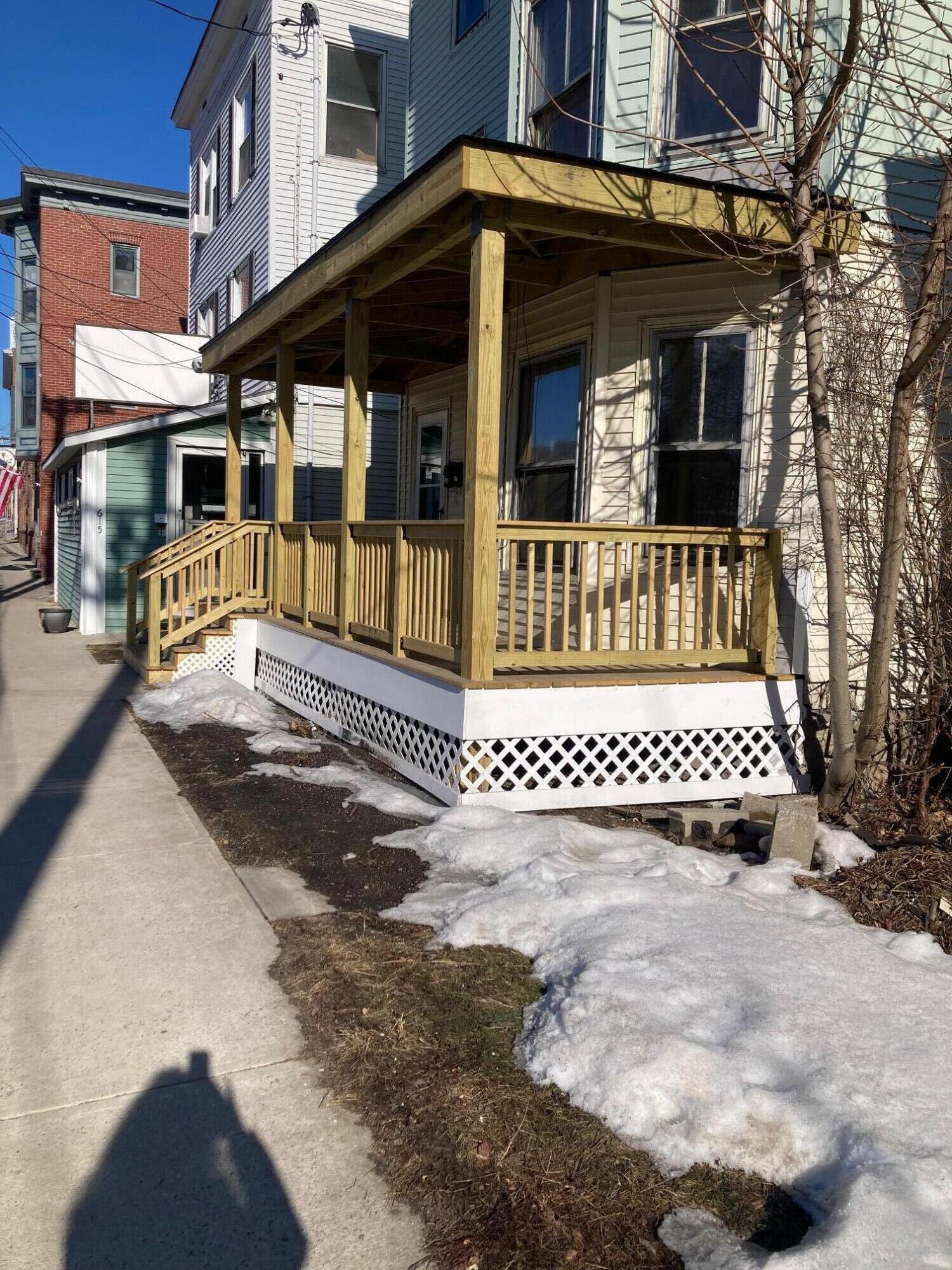 property viewer photo 3