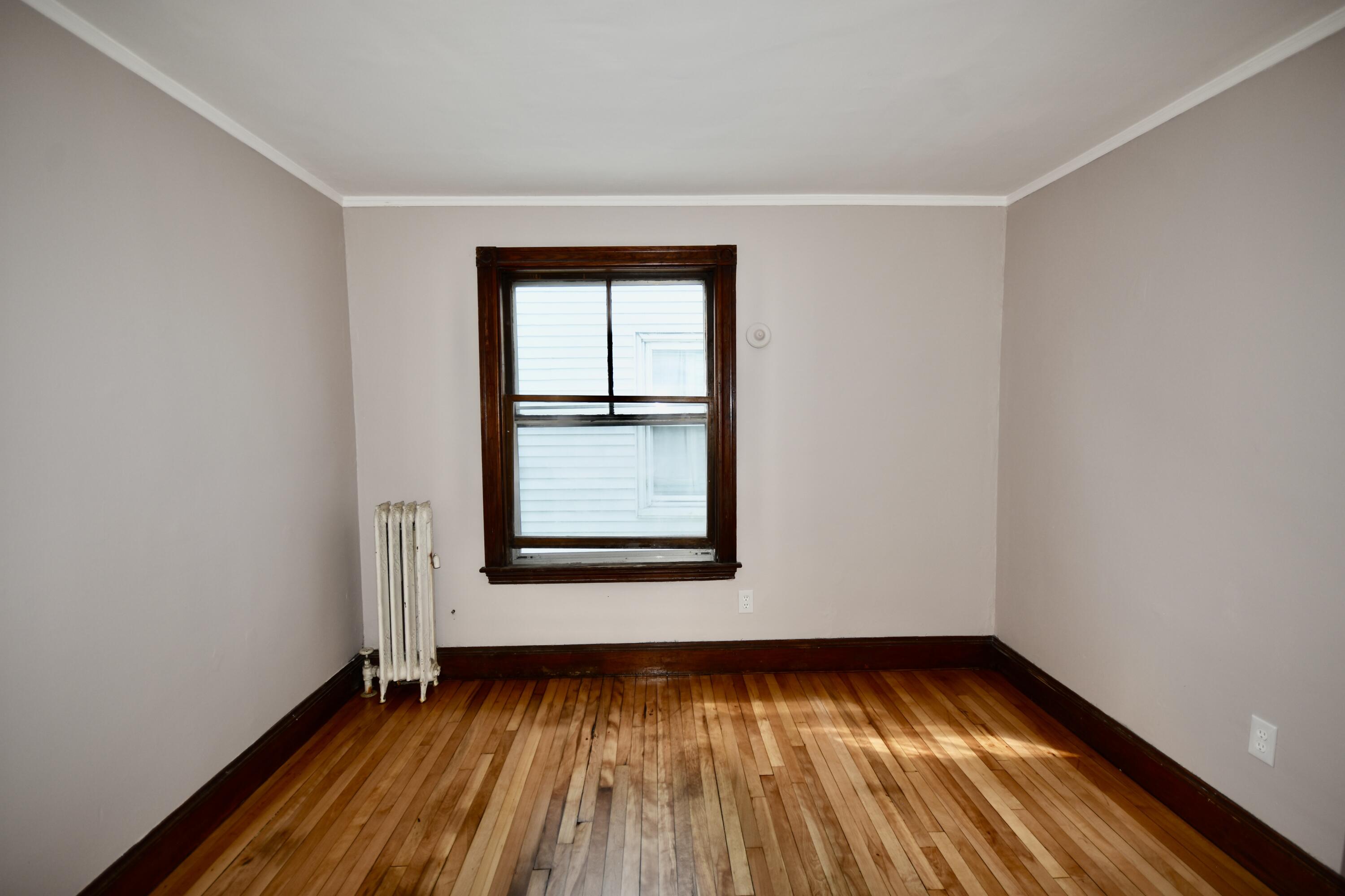 property viewer photo 30