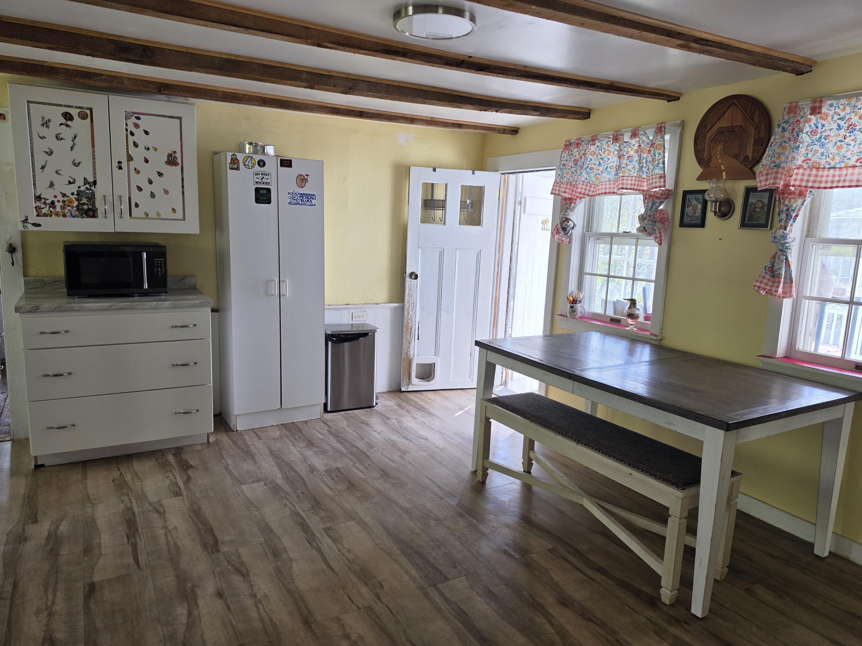 main property photo 34