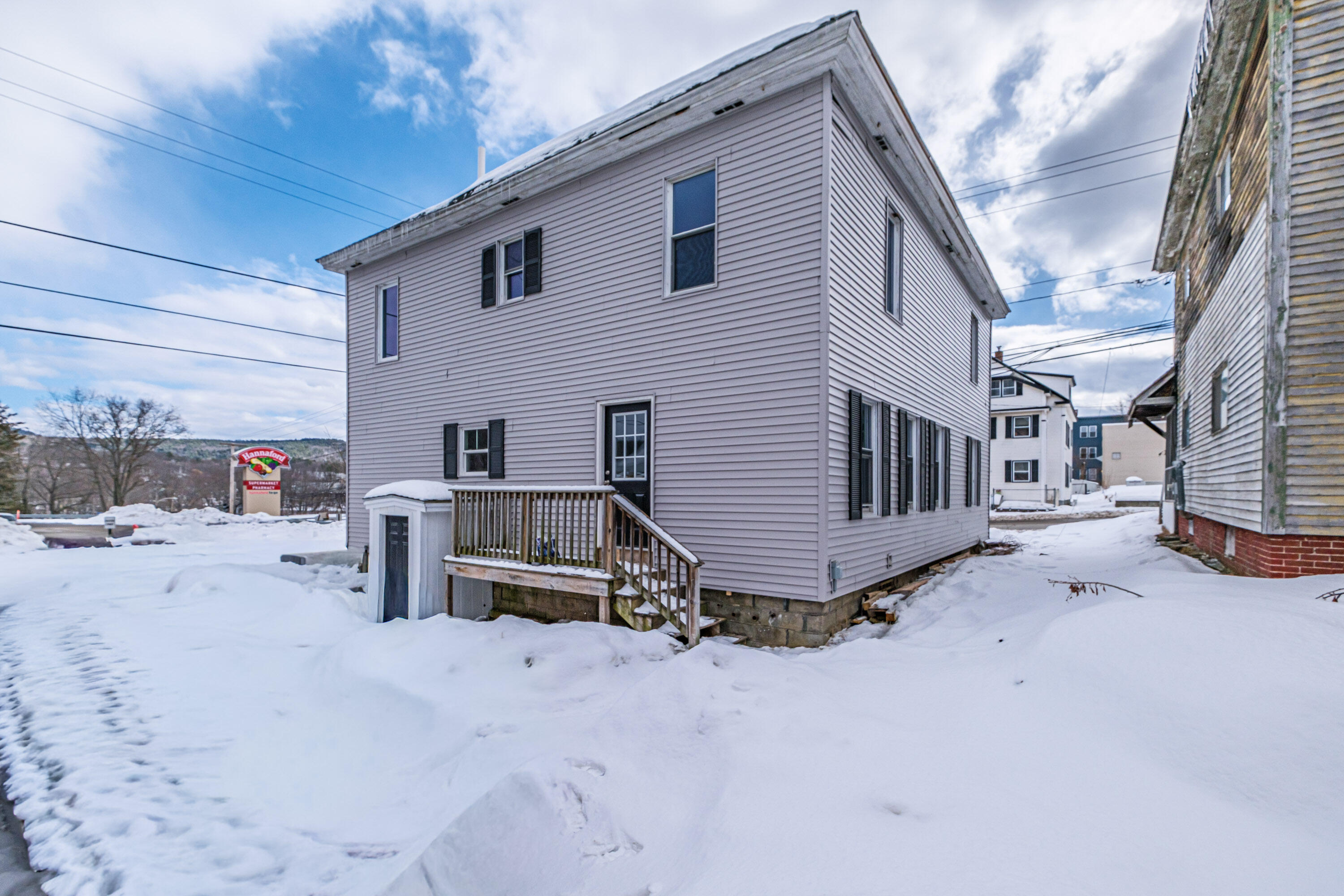 main property photo 49