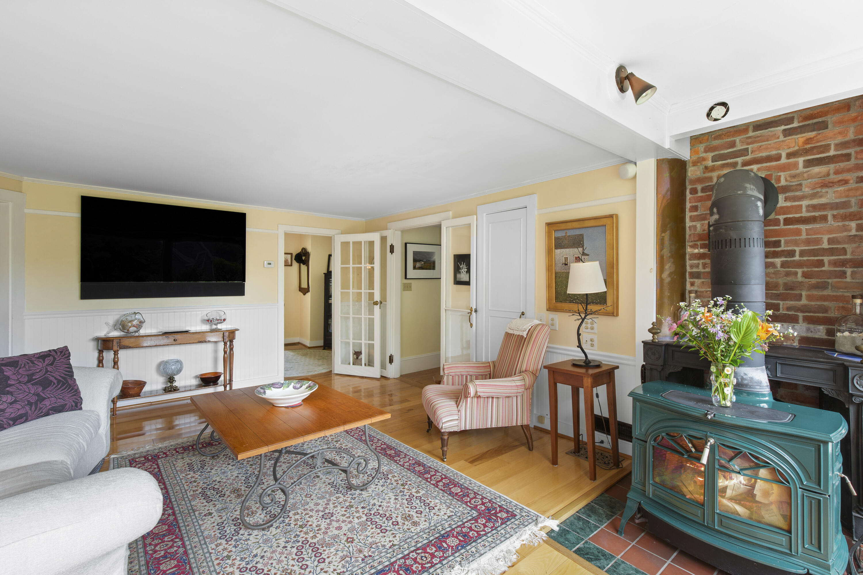 main property photo 14