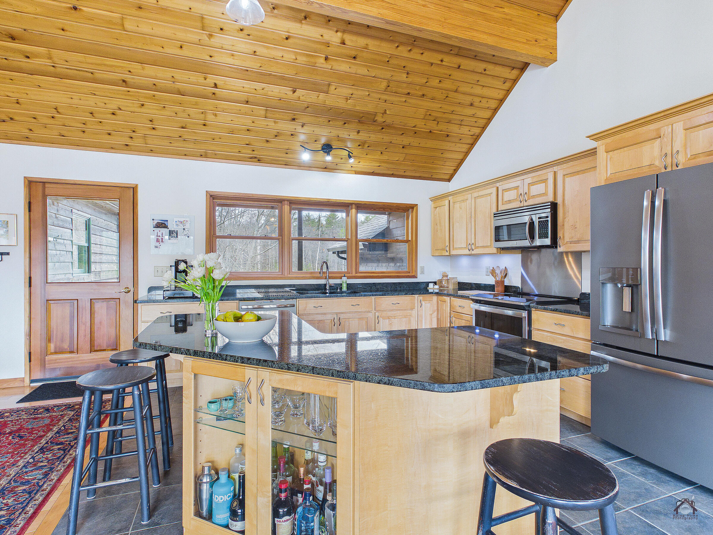 main property photo 22