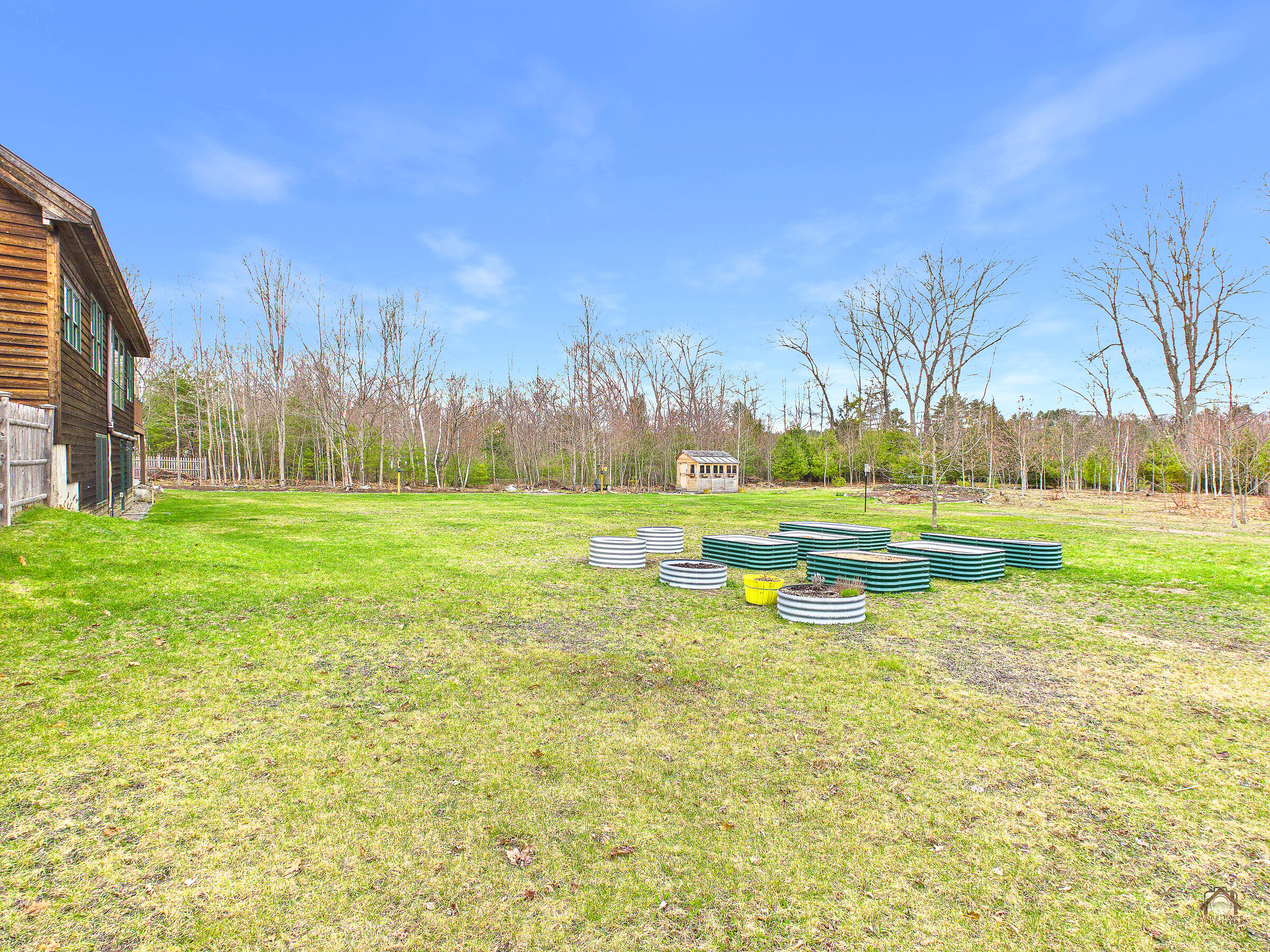 main property photo 68